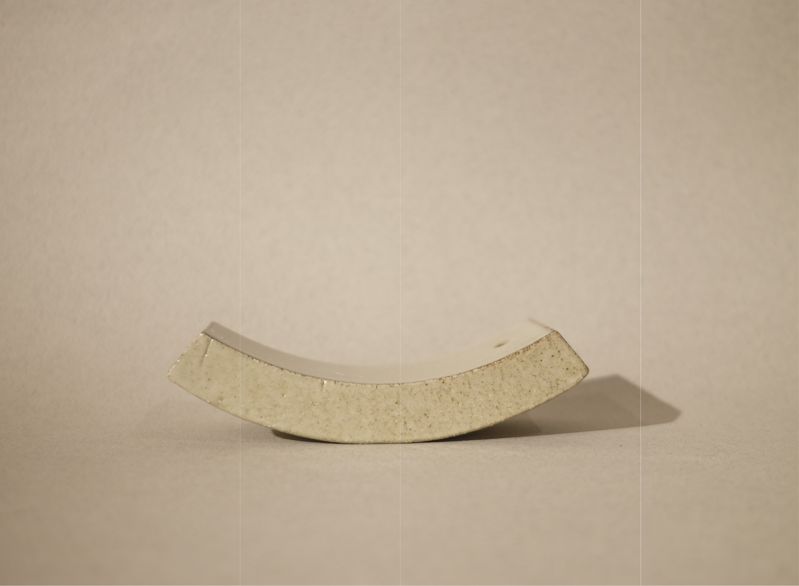 roof tile curve incense holder in clay