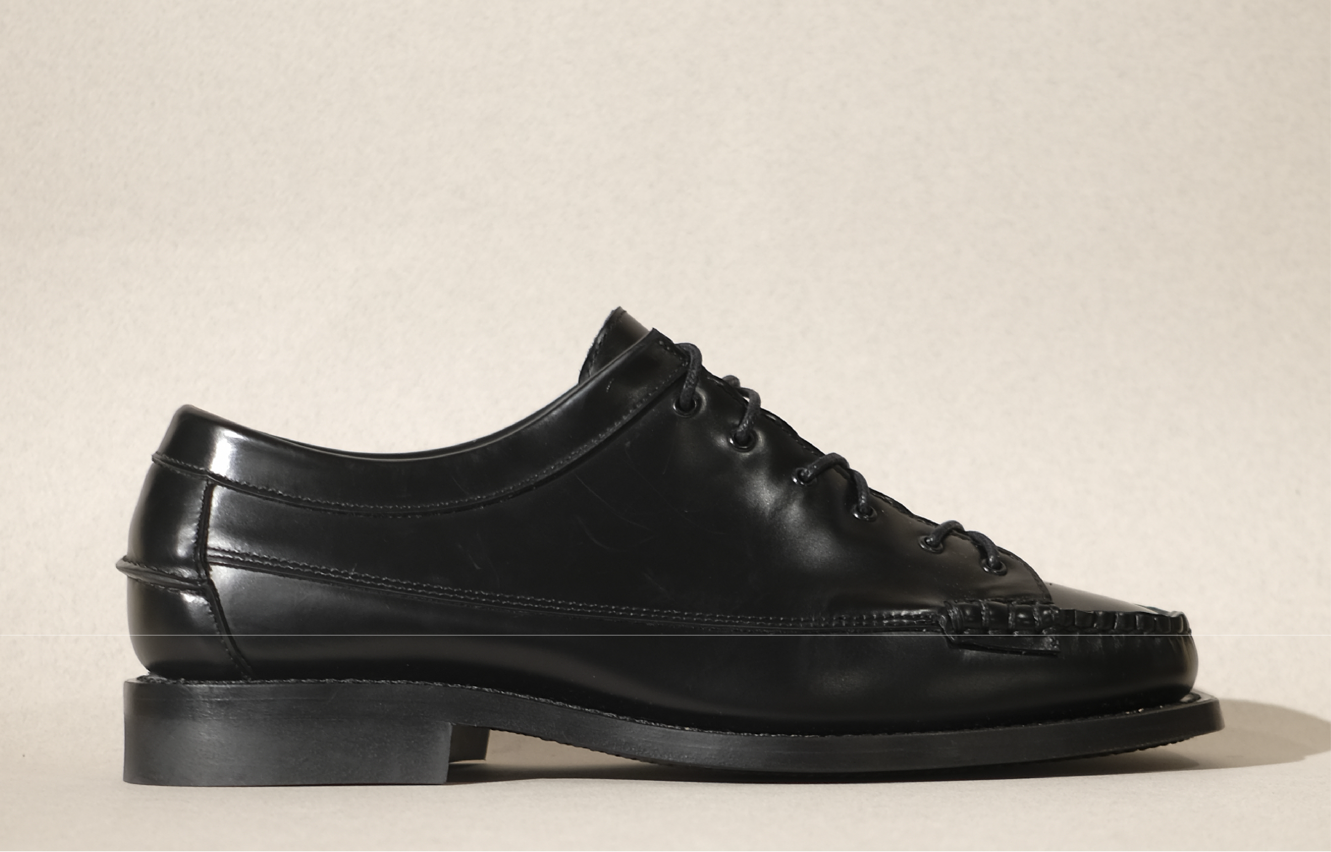 priego squared in black