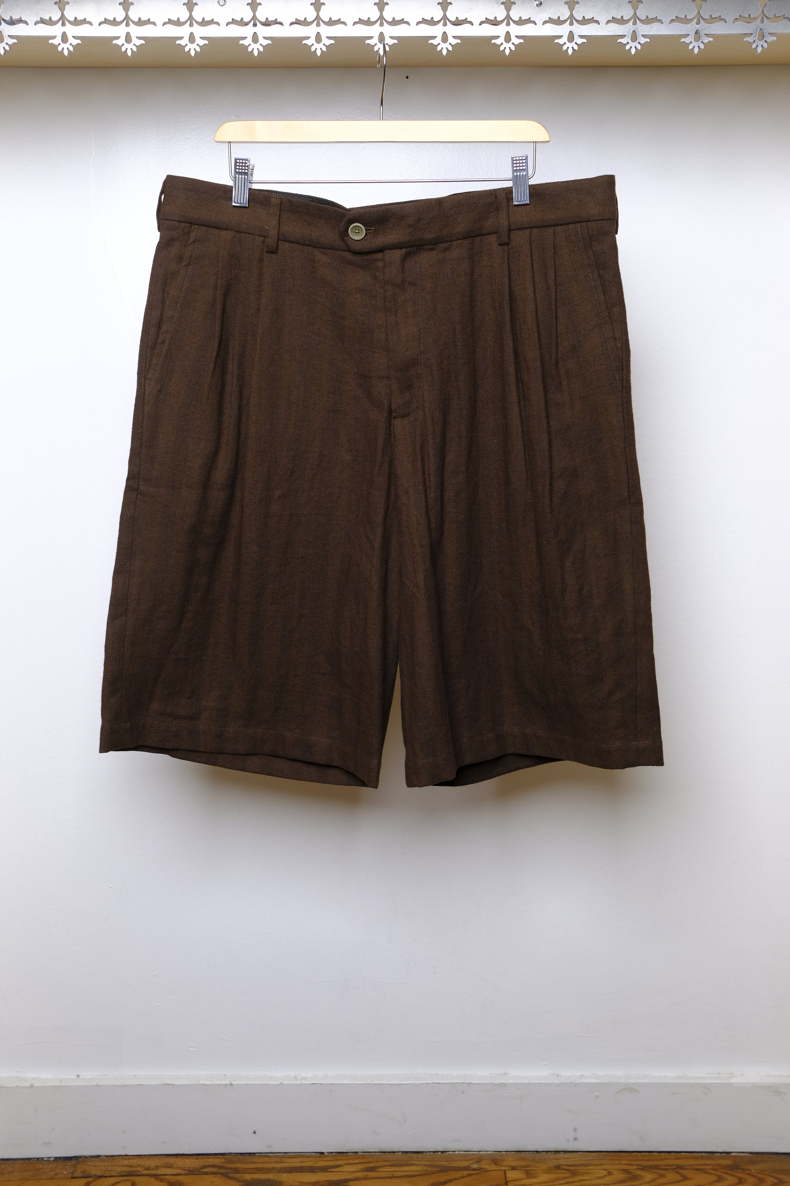 bijan shorts in brown