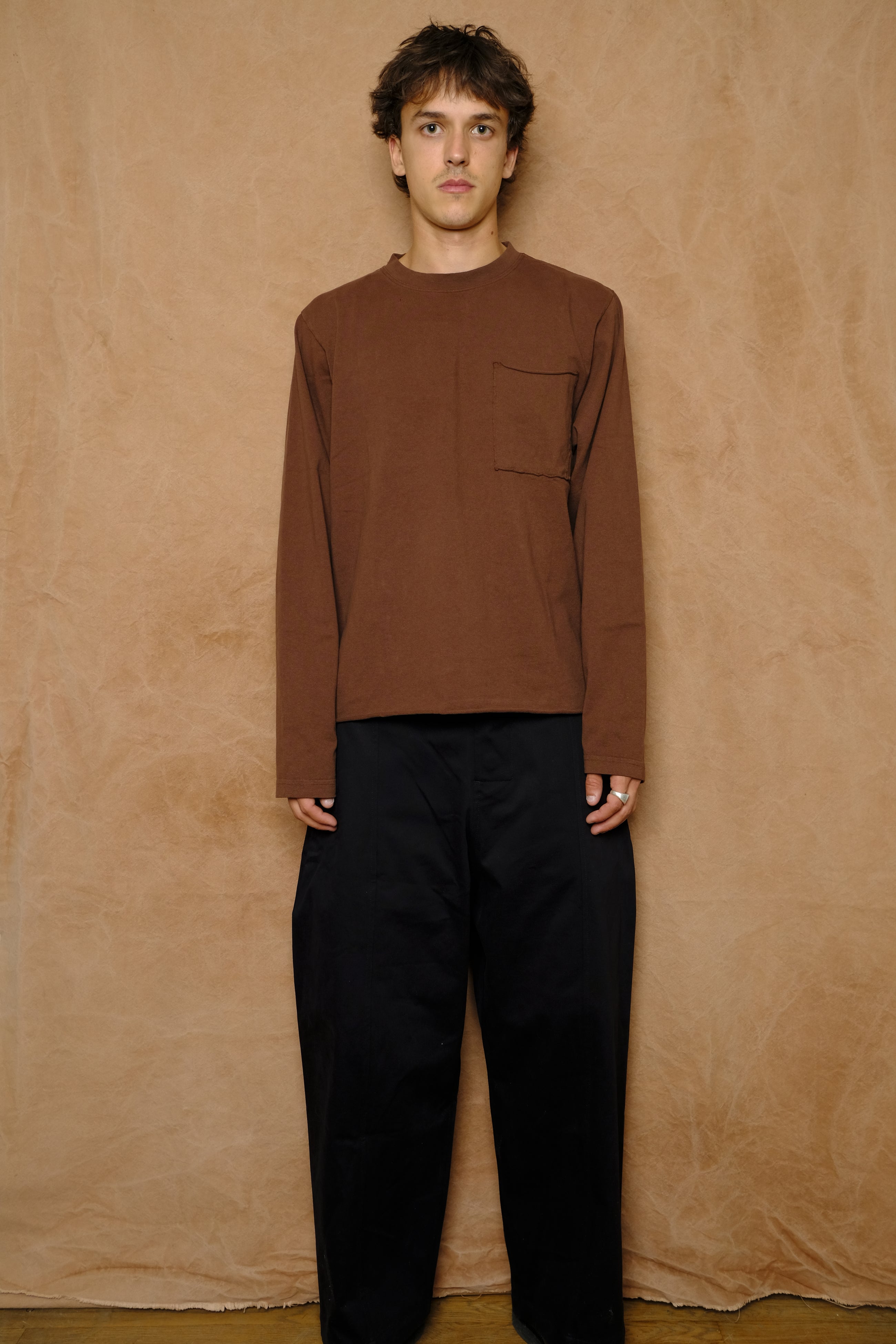ls raw hem tee in cocoa