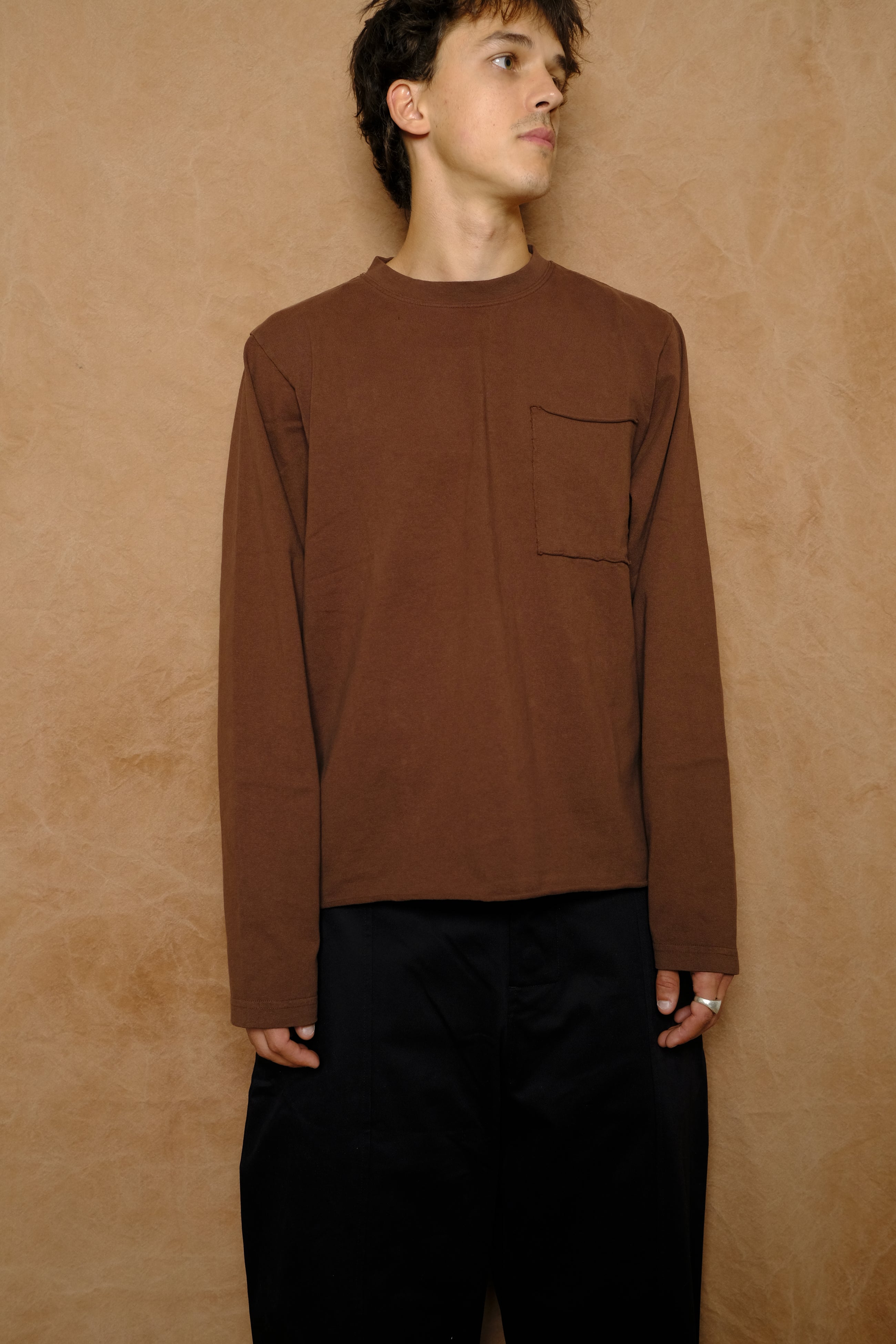ls raw hem tee in cocoa