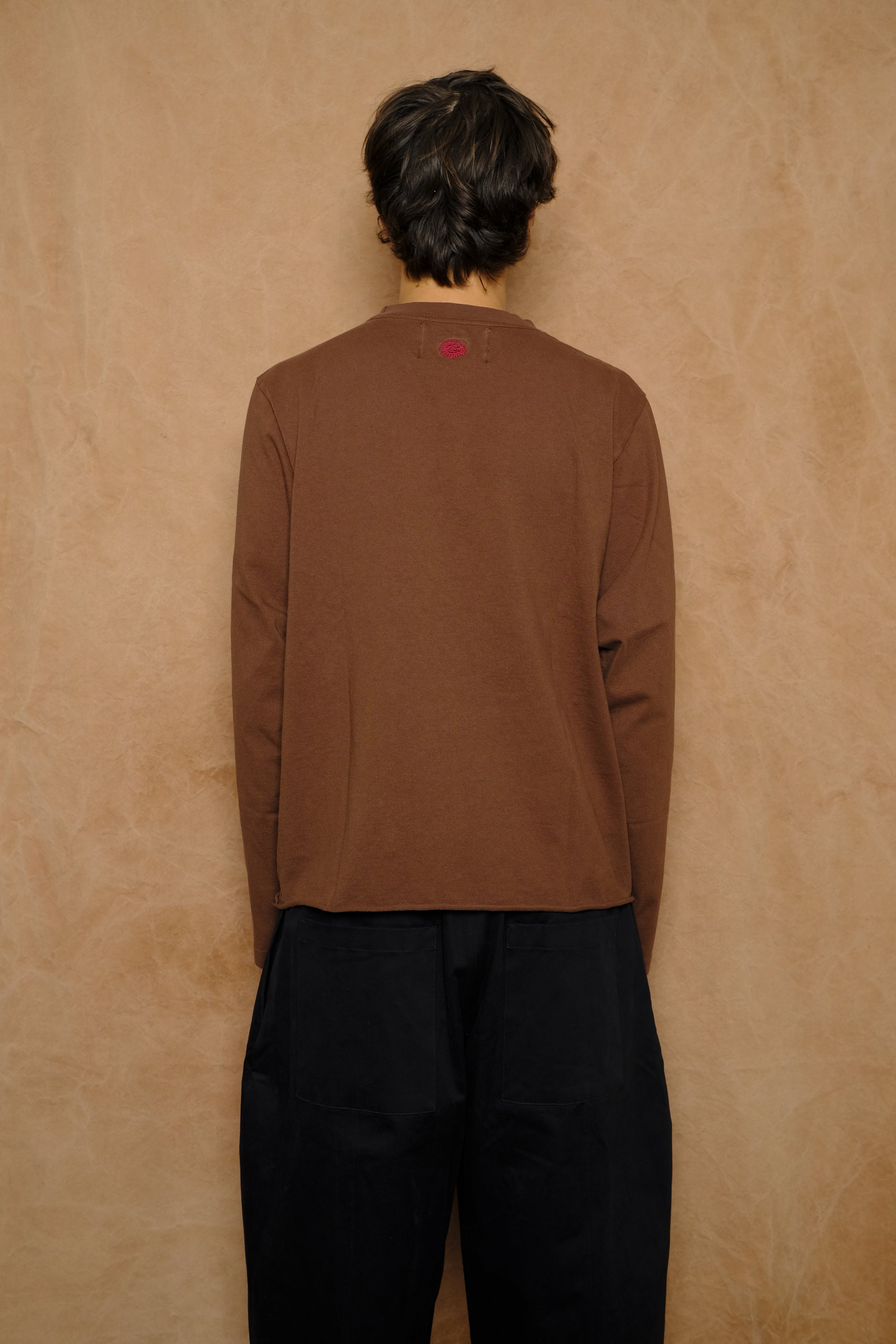 ls raw hem tee in cocoa