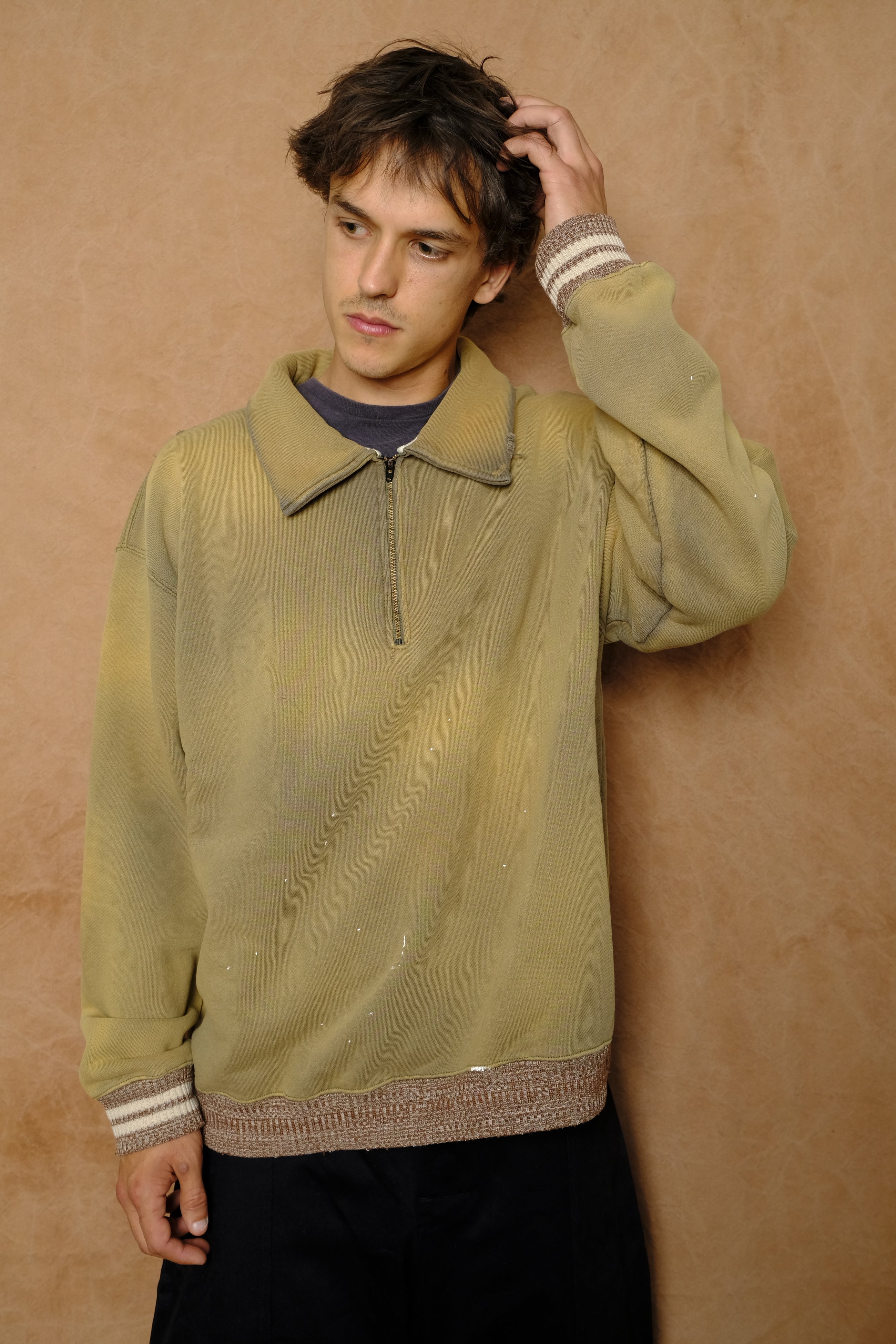 1/4 zip collar sweatshirt in swamp