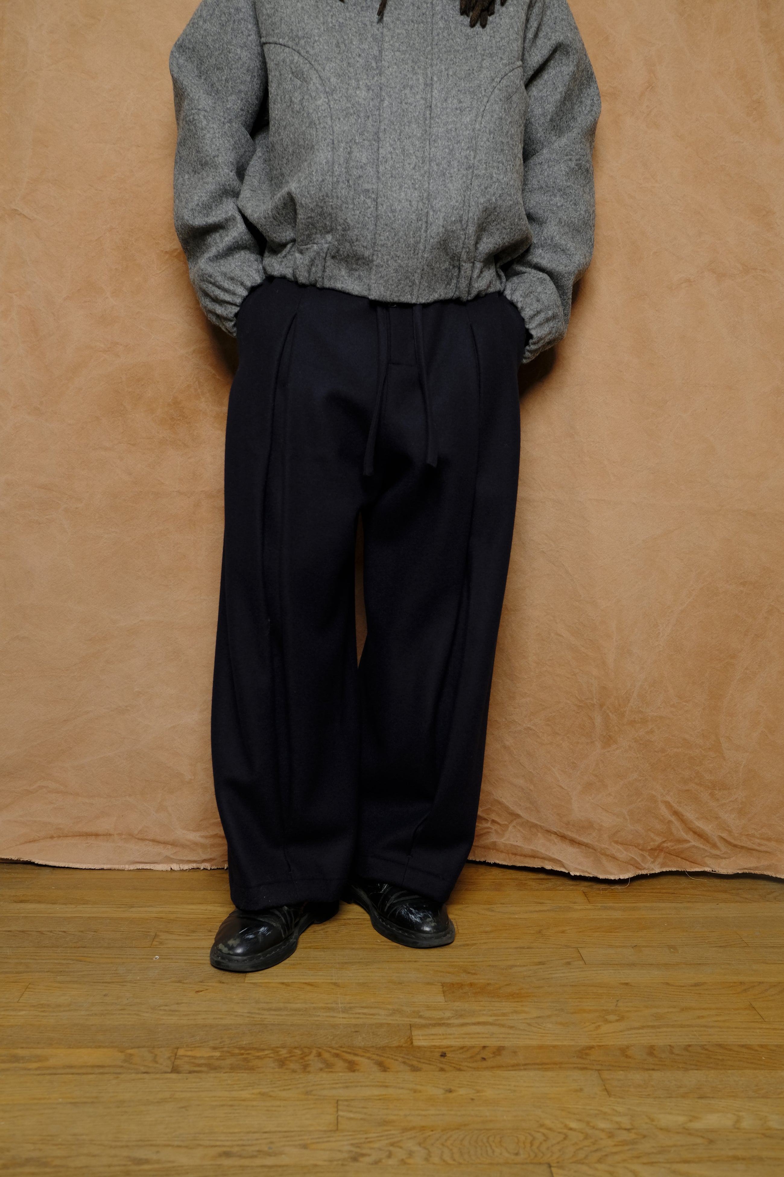 box pleat trouser in dark navy melton wool