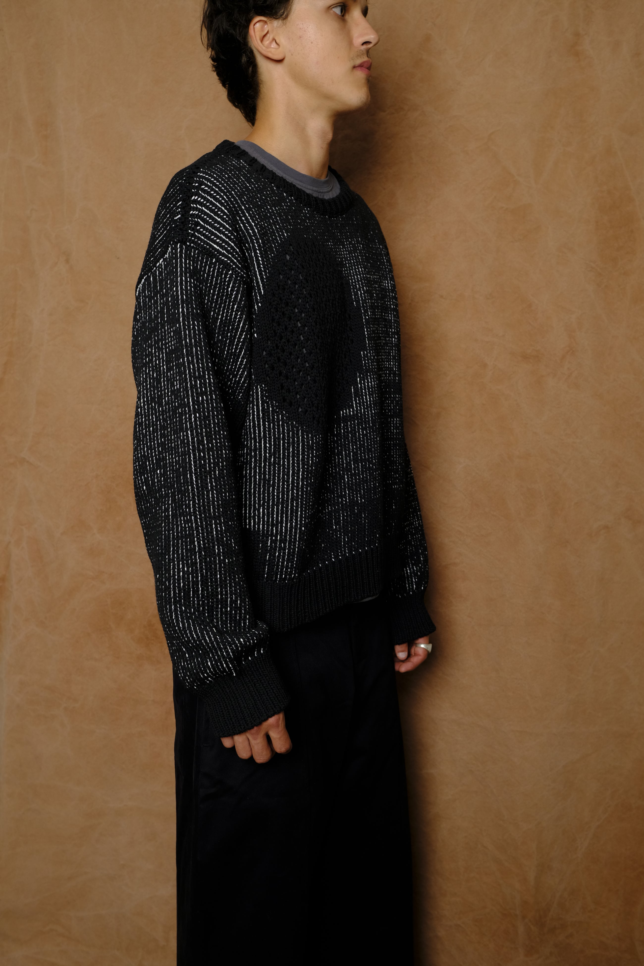 serra knit in black