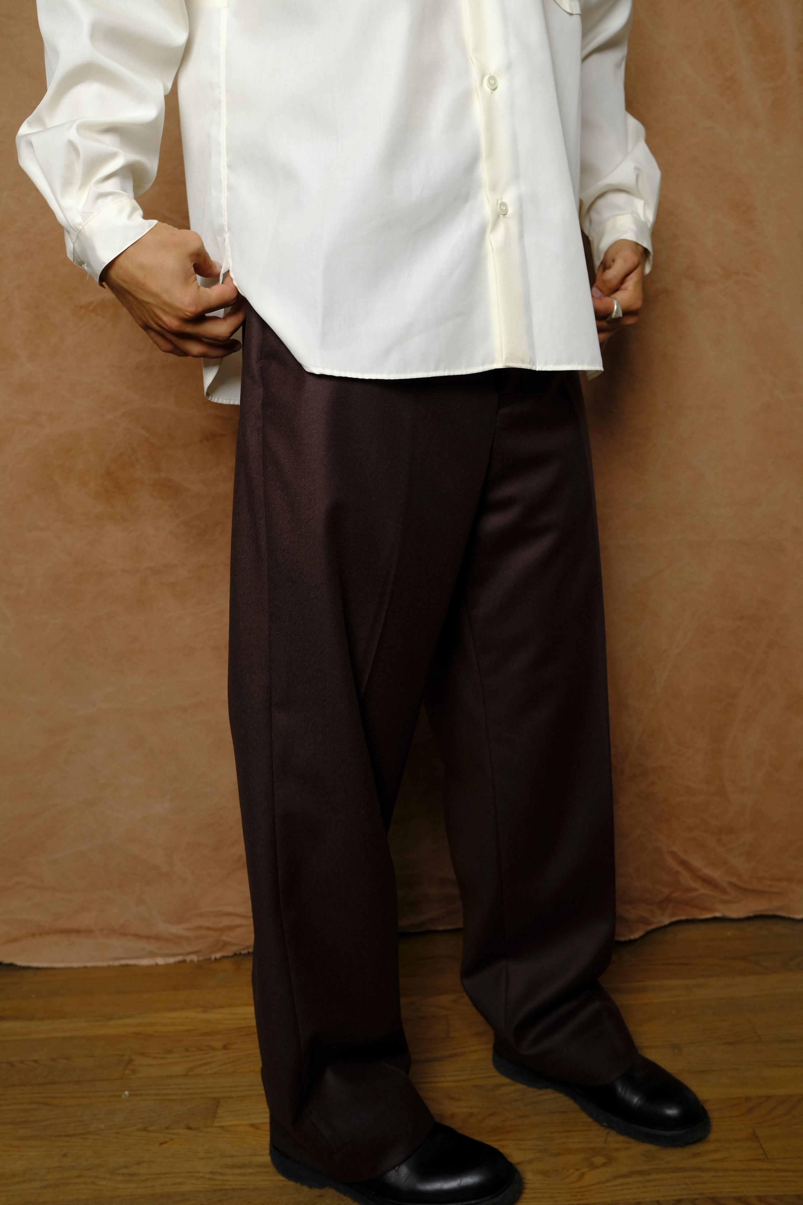 flannel wool wide trousers in brown