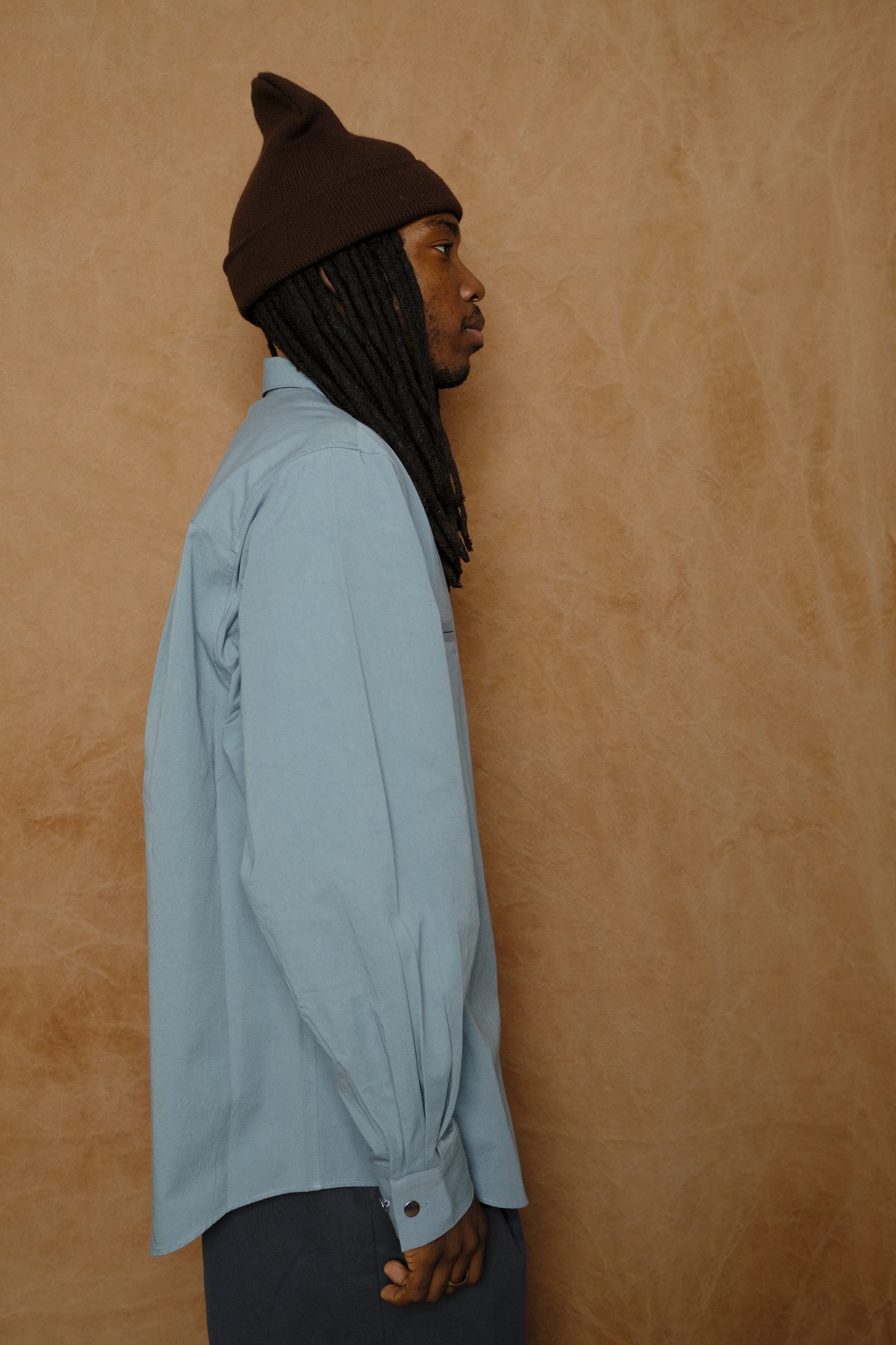sun drying twill shirt in light blue