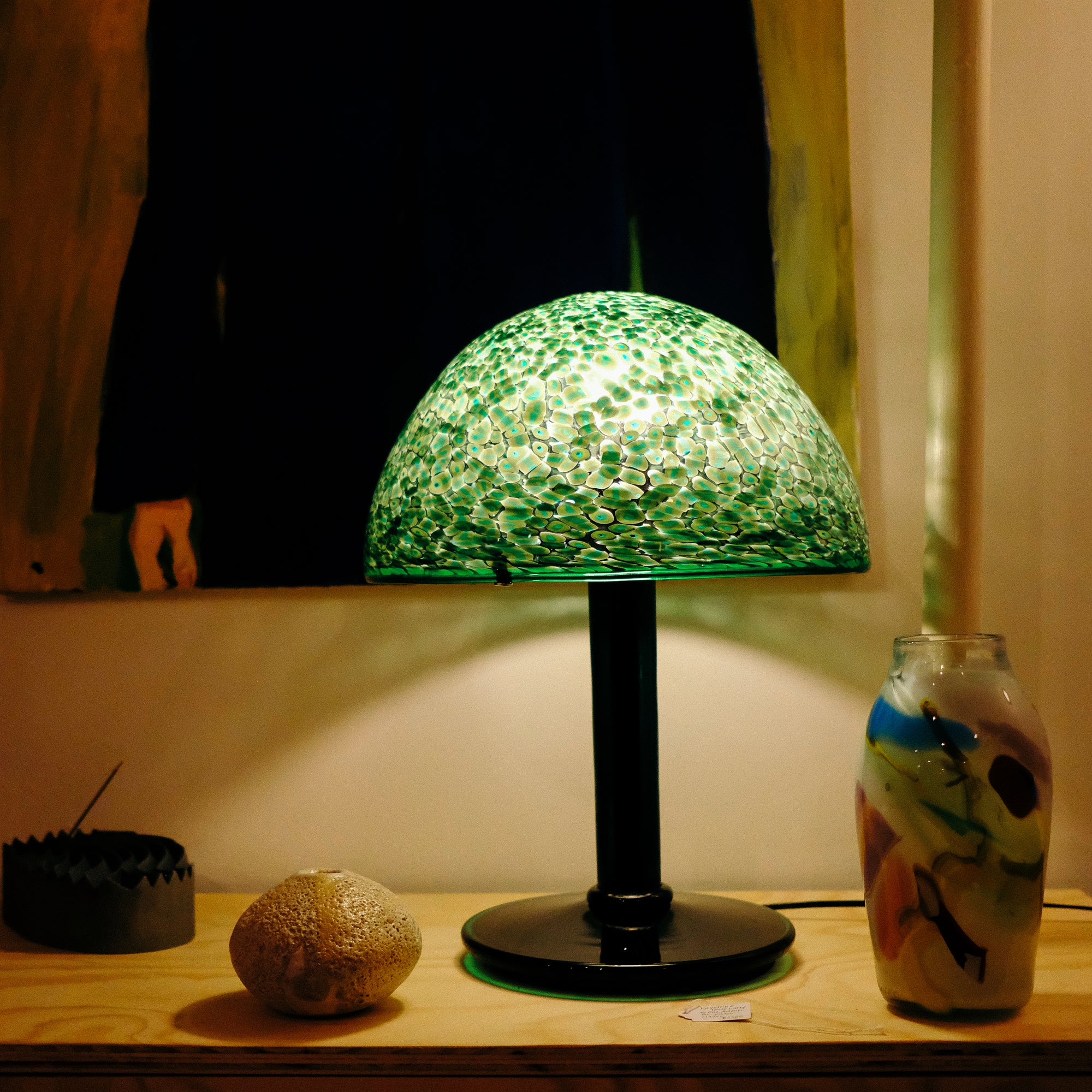 neverrino table lamp