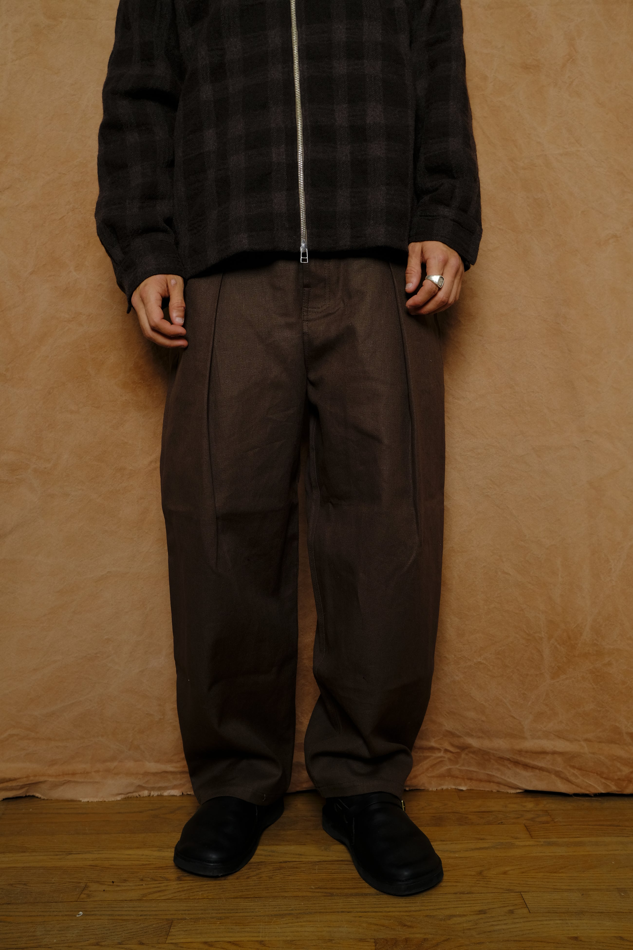 tobacco pleat trouser