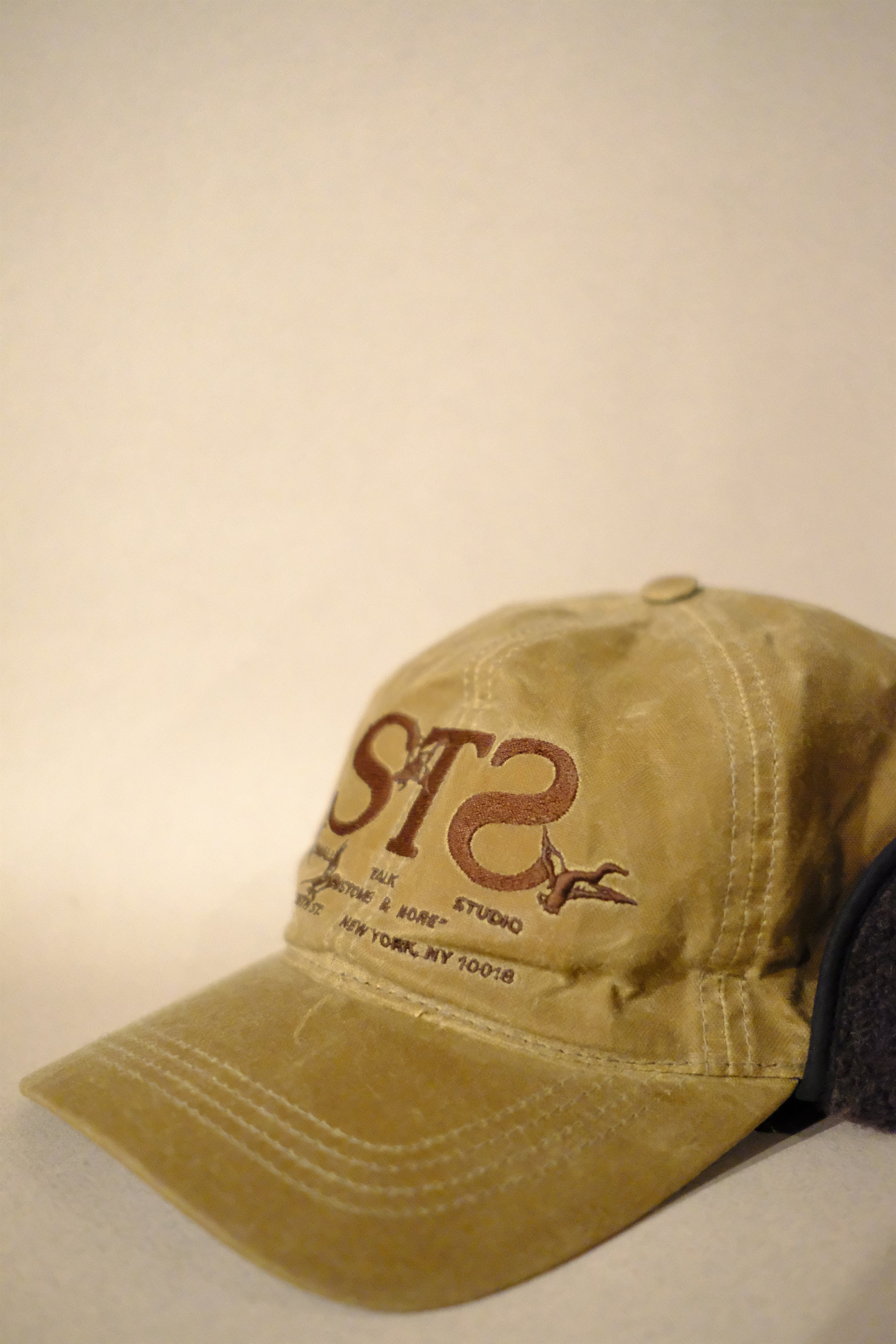 ear flap hat in brown