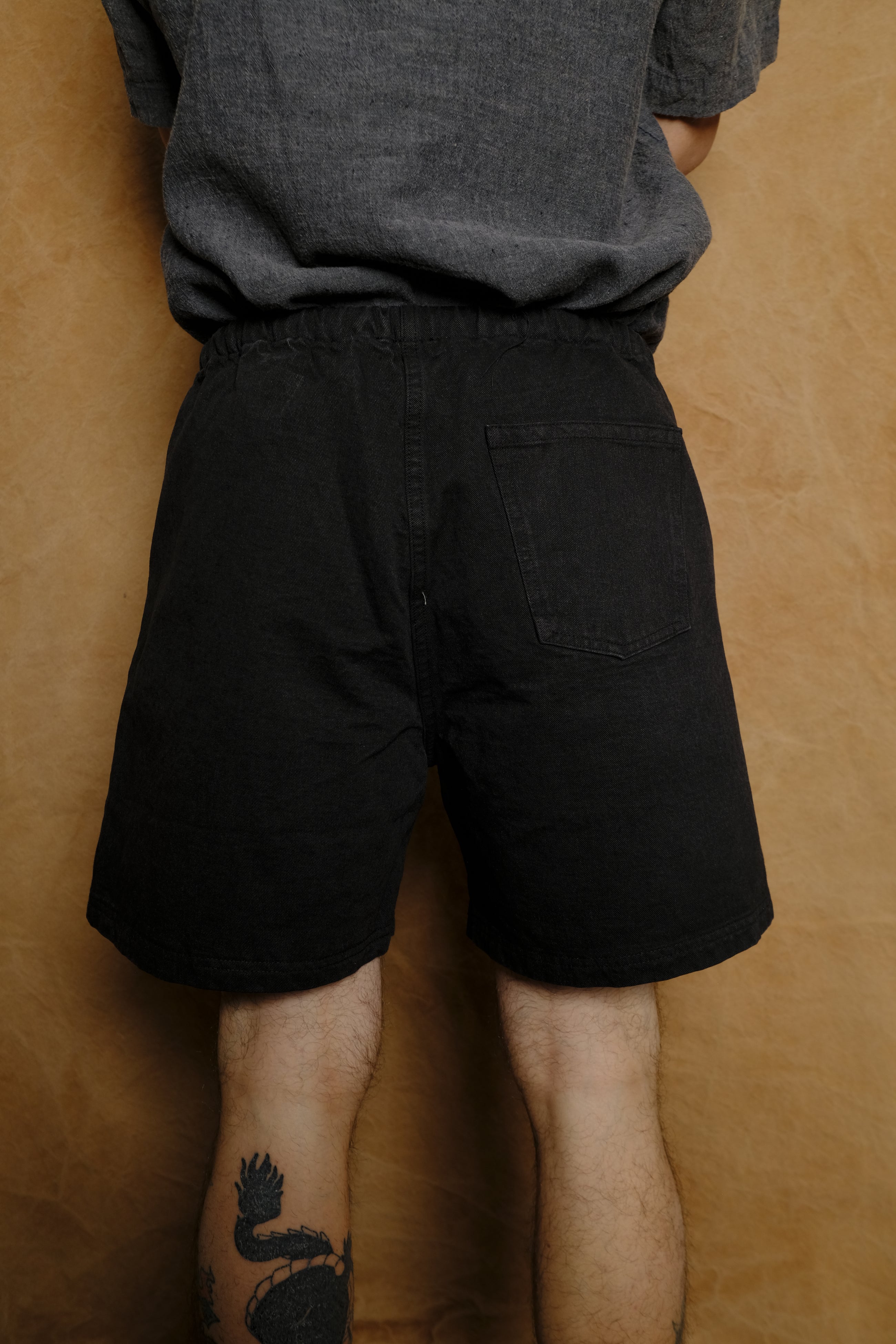 easy baggy shorts in black military surplus cotton ripstop