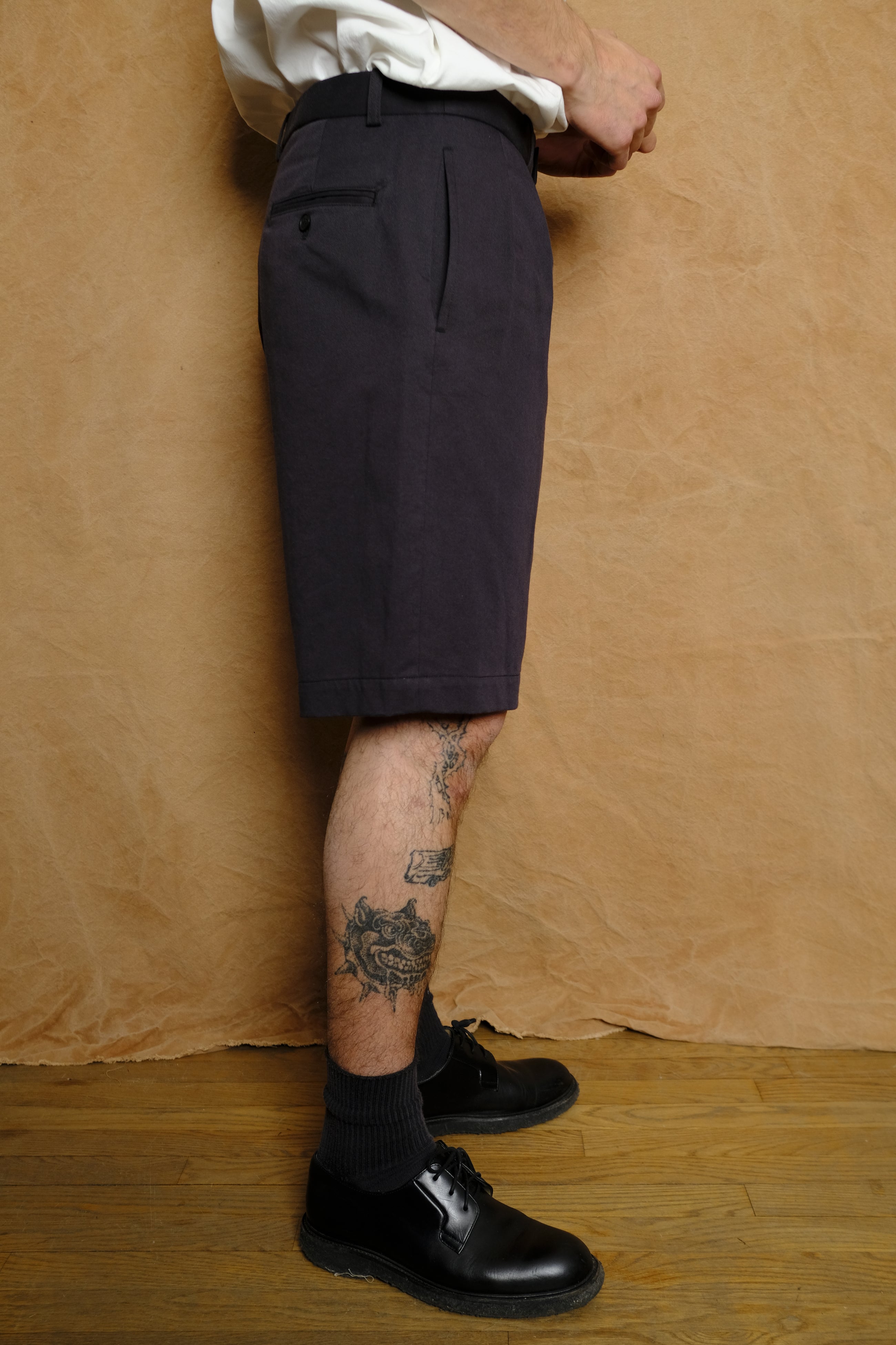 organic cotton tencel chino shorts in navy