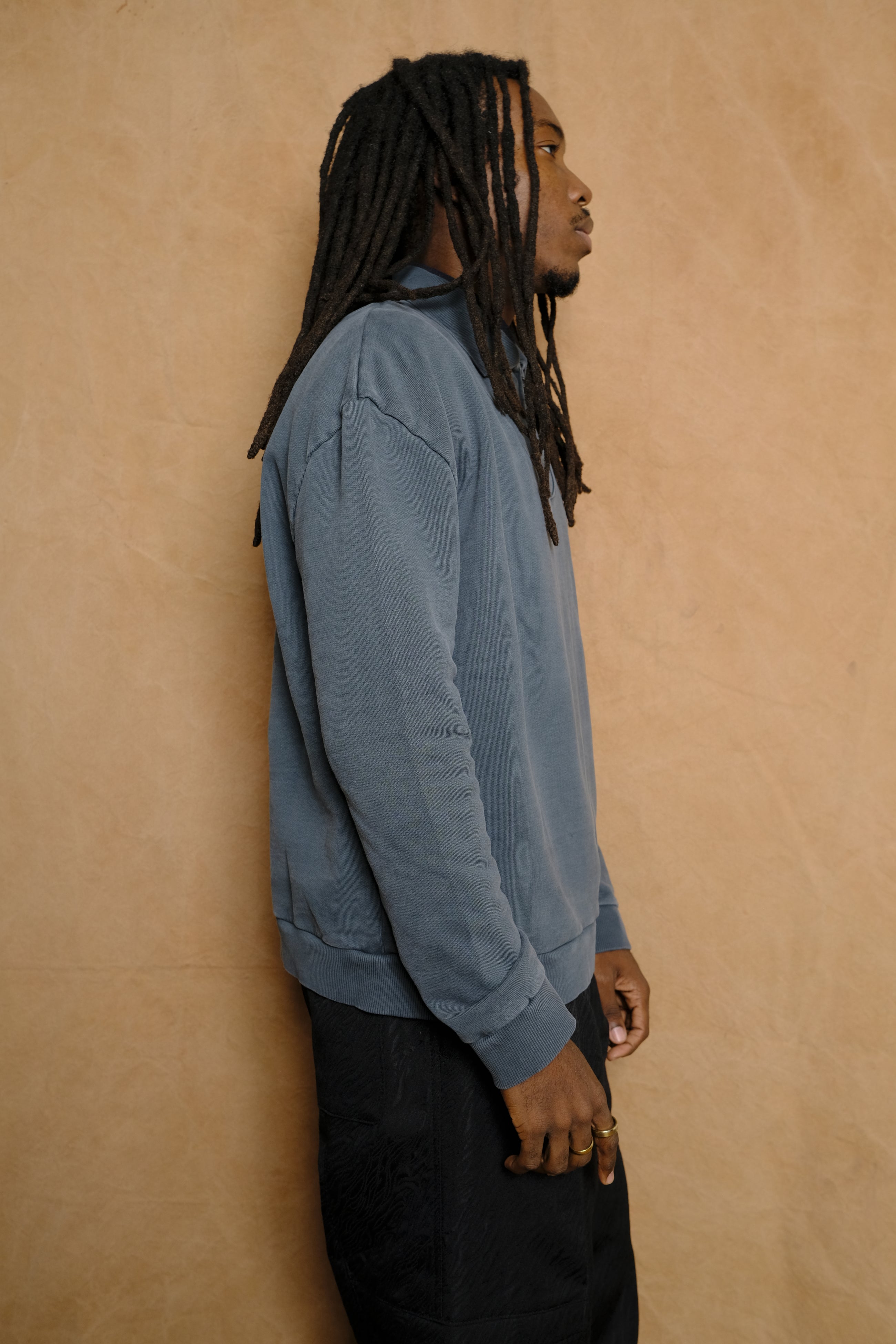 polo sweatshirt in washed black