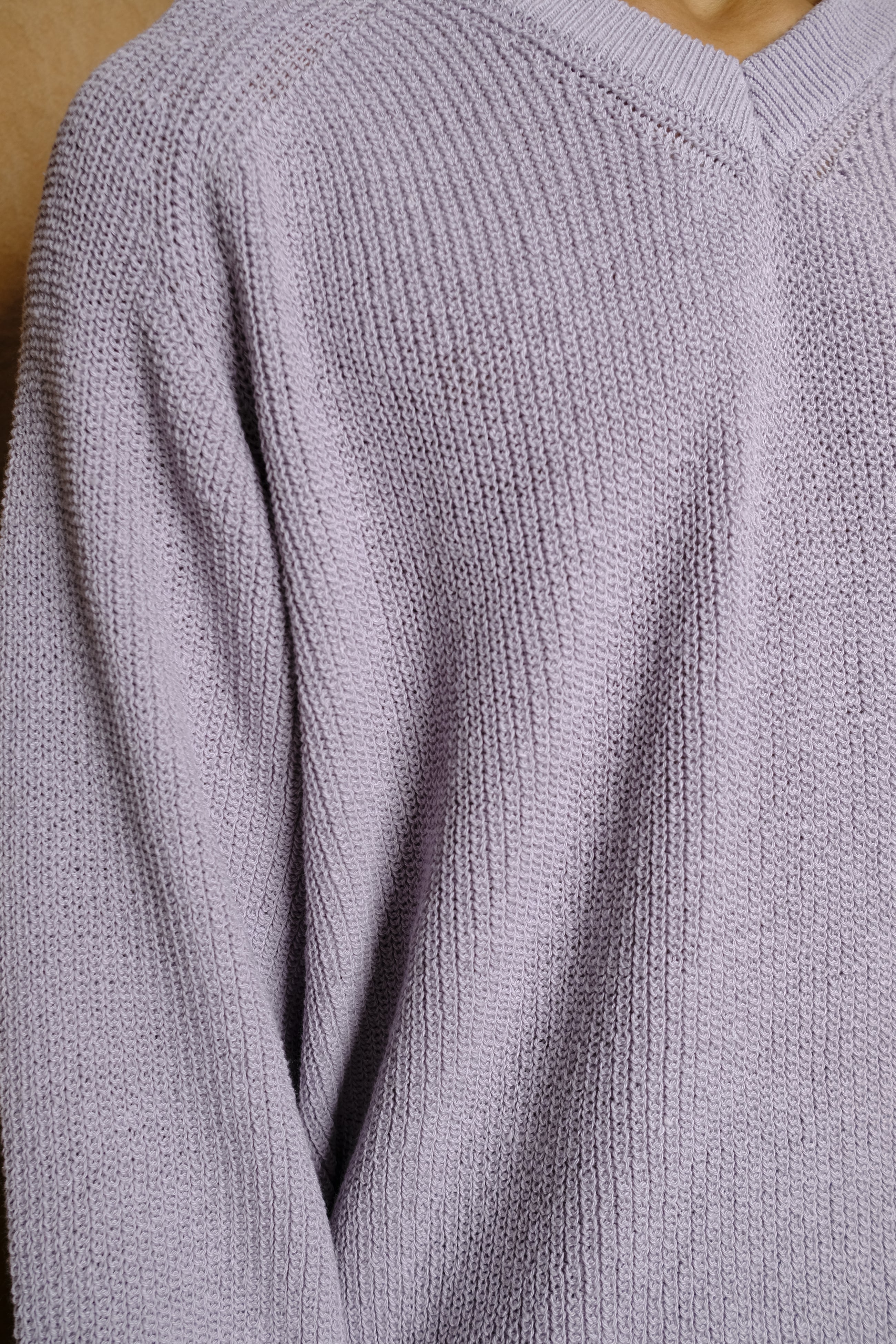 v neck knit in lavender cotton
