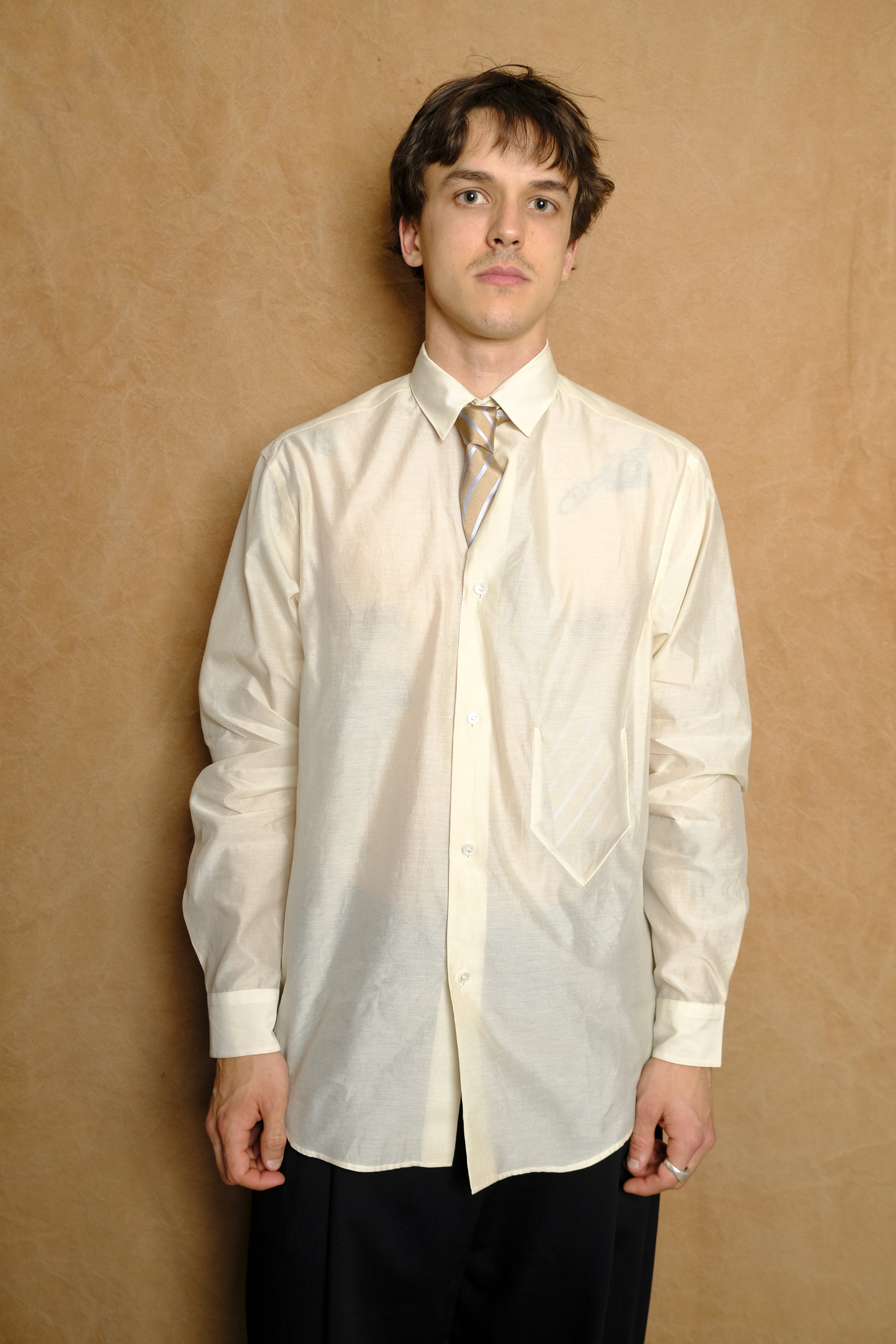 tie nest long sleeve shirt in beige cotton silk