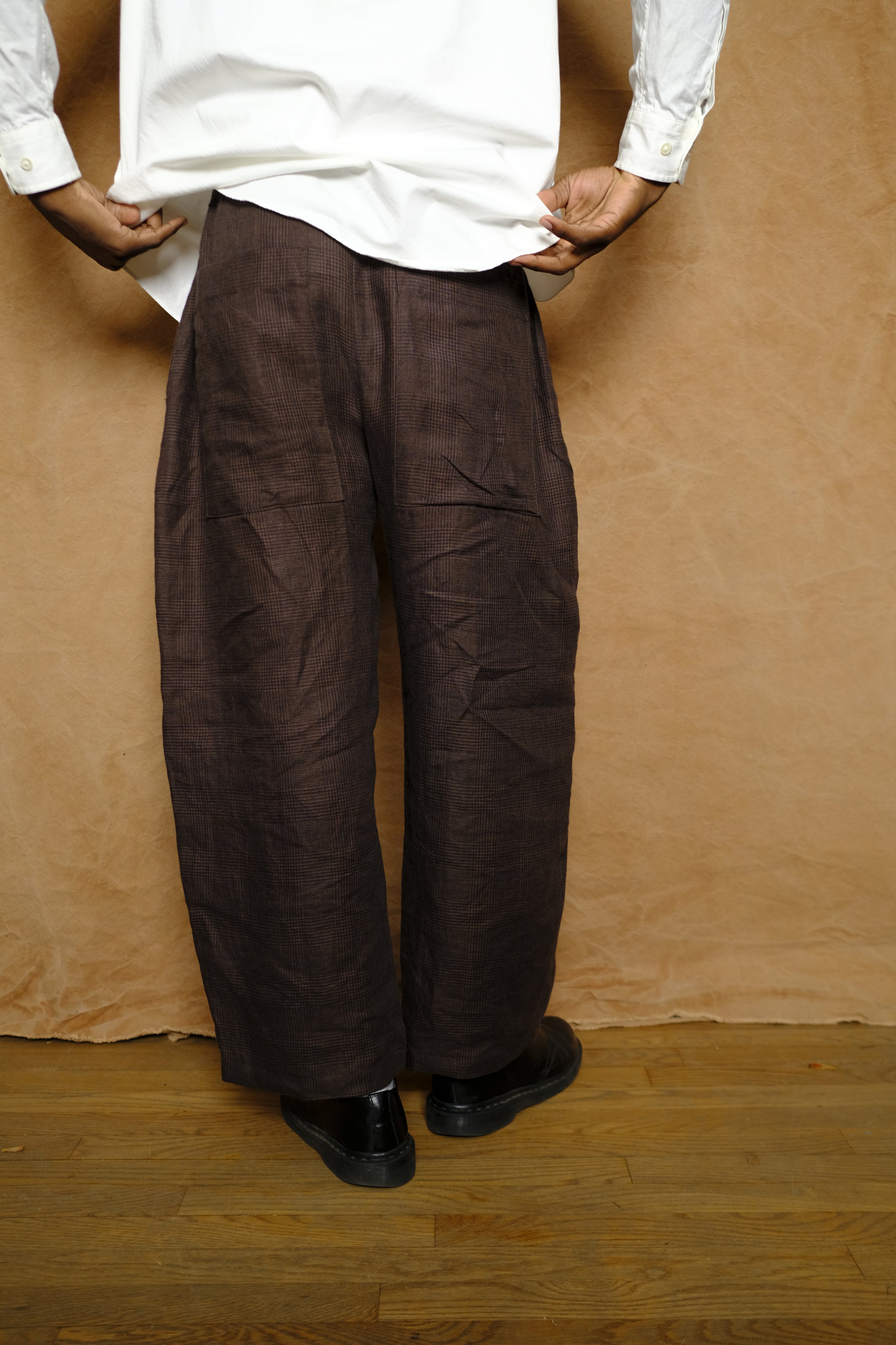 studio pant in ink & tobacco plaid