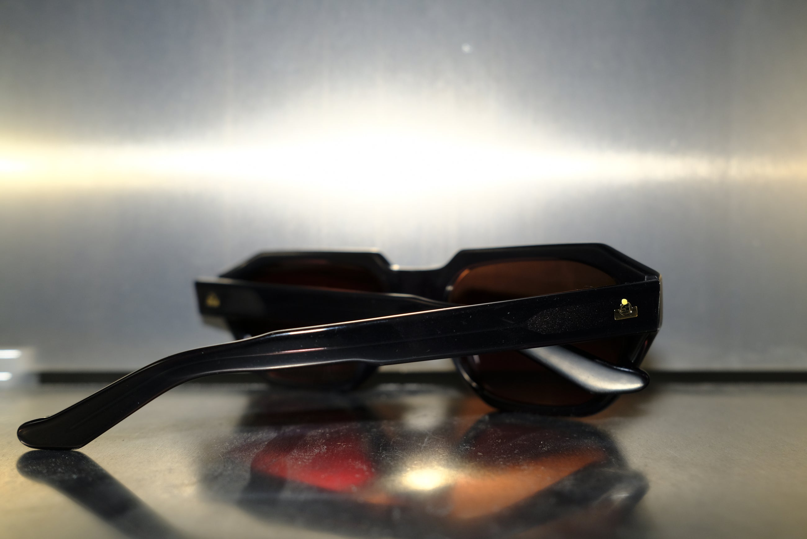 SUB002 BLACK / PURPLE