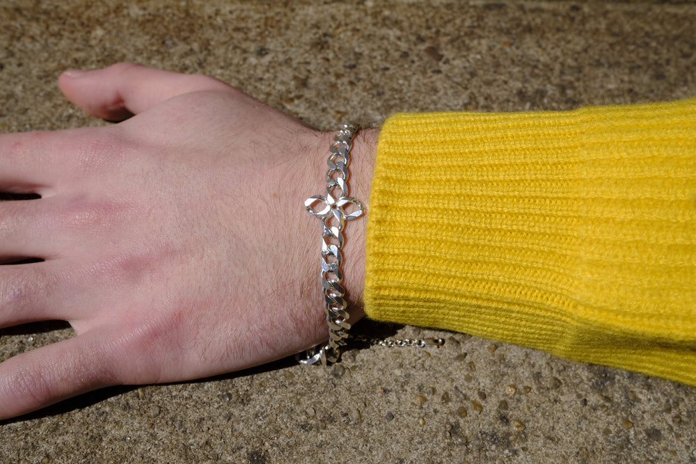 single charm floral bracelet