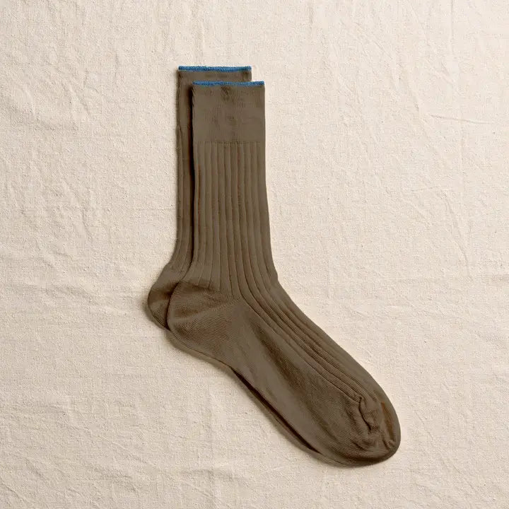 linen ribbed socks in brown