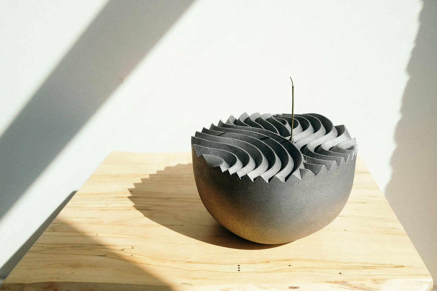 kiwa incense tray