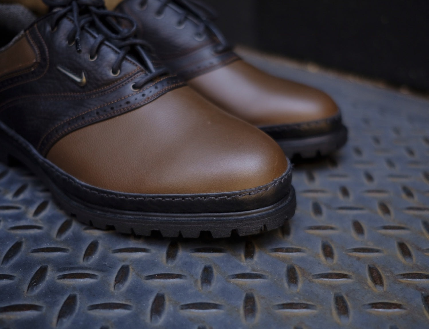 reconstructed nike golf derby shoes - m us 8.5