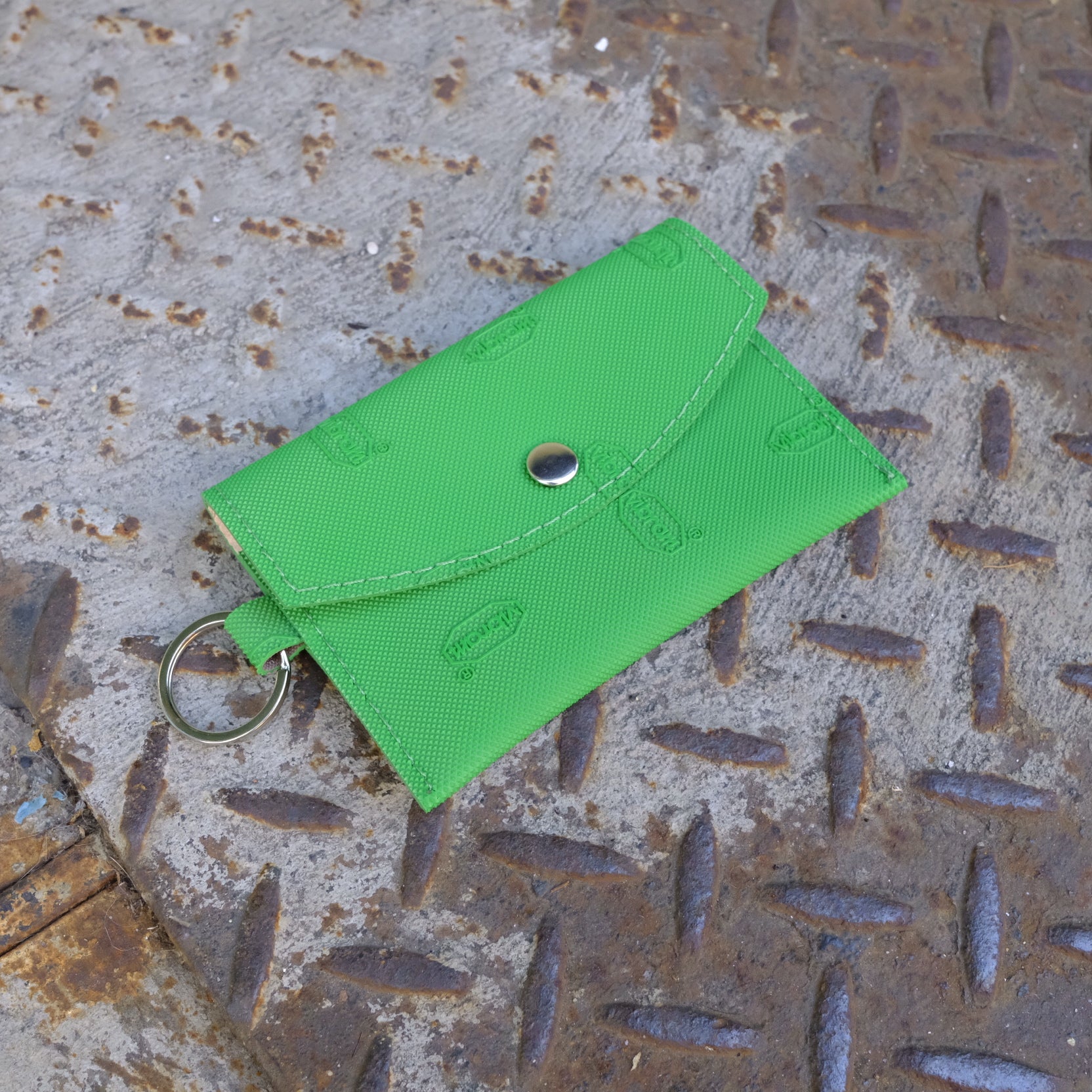 vibram card holder - green