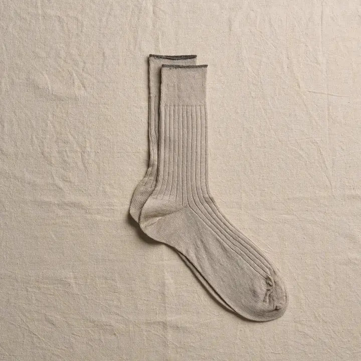 linen ribbed socks in grey