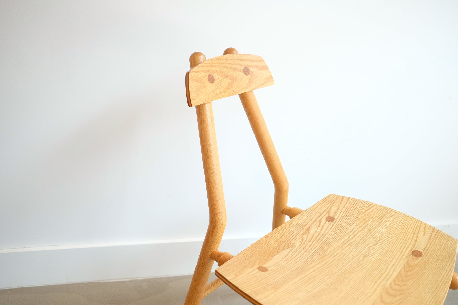 hiro chair in oak