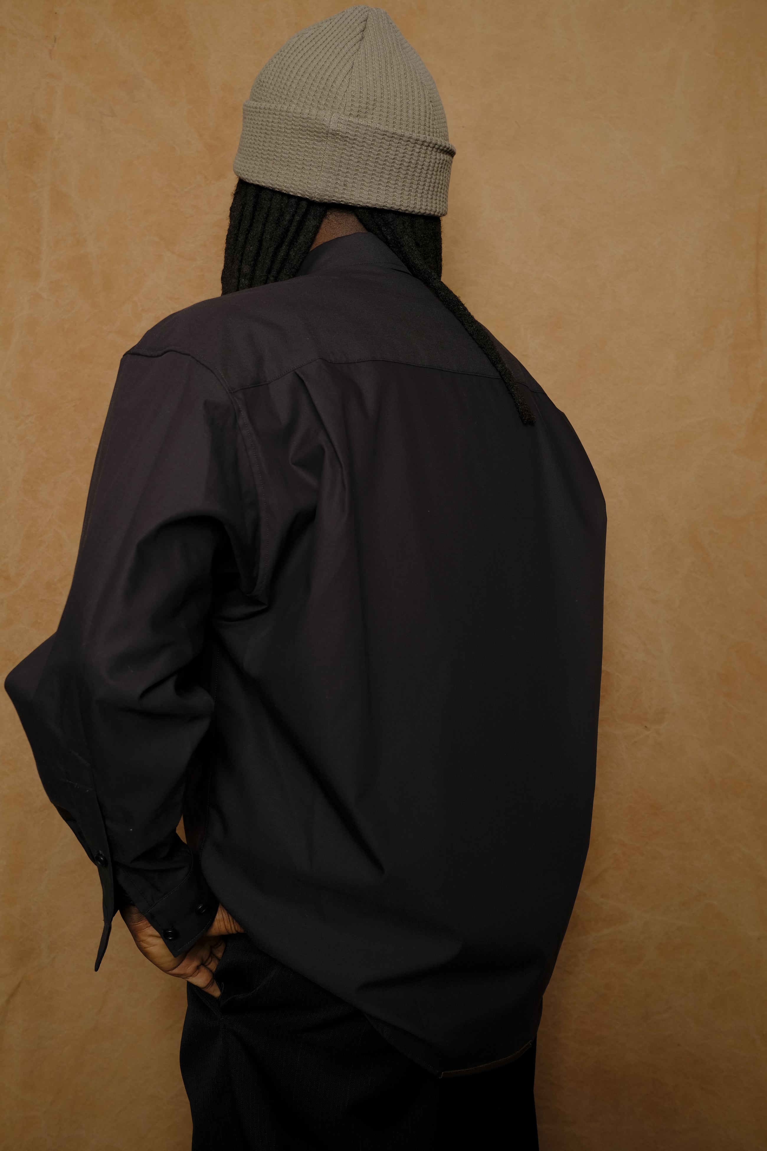cocoon ordinary shirt in black