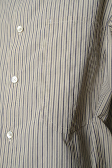 office shirt in cream/navy/grey typewriter