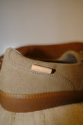 klein in light khaki