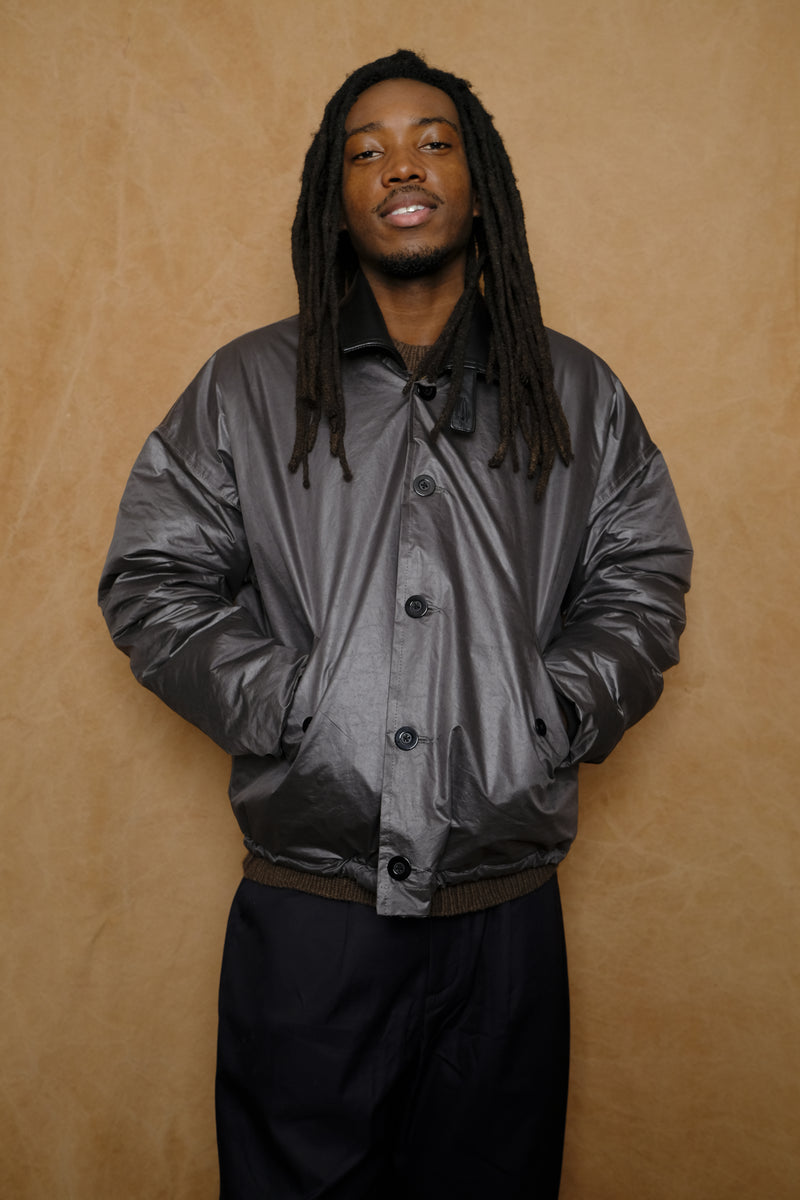 liv collared bomber in grey / black