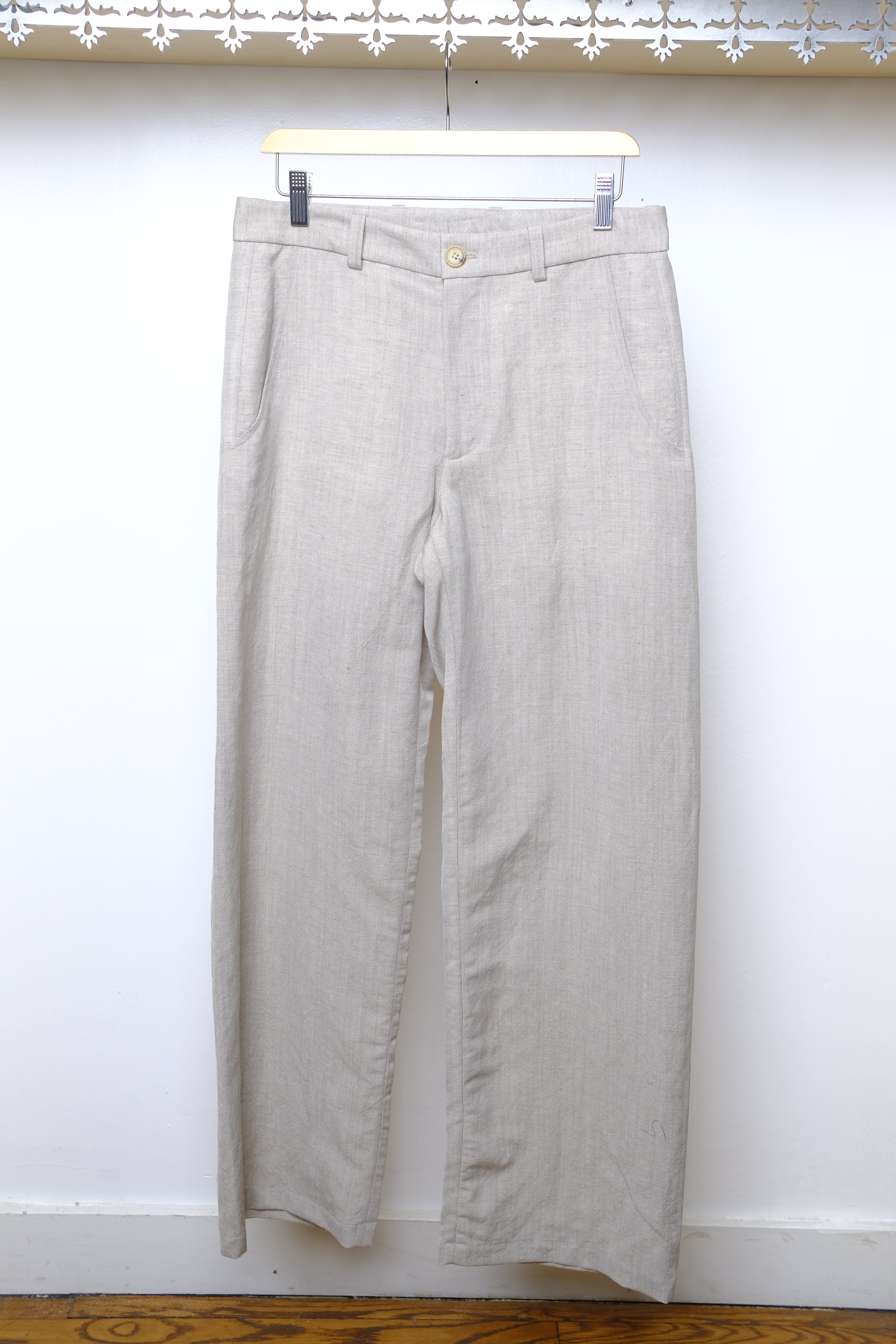 inside chino in birch
