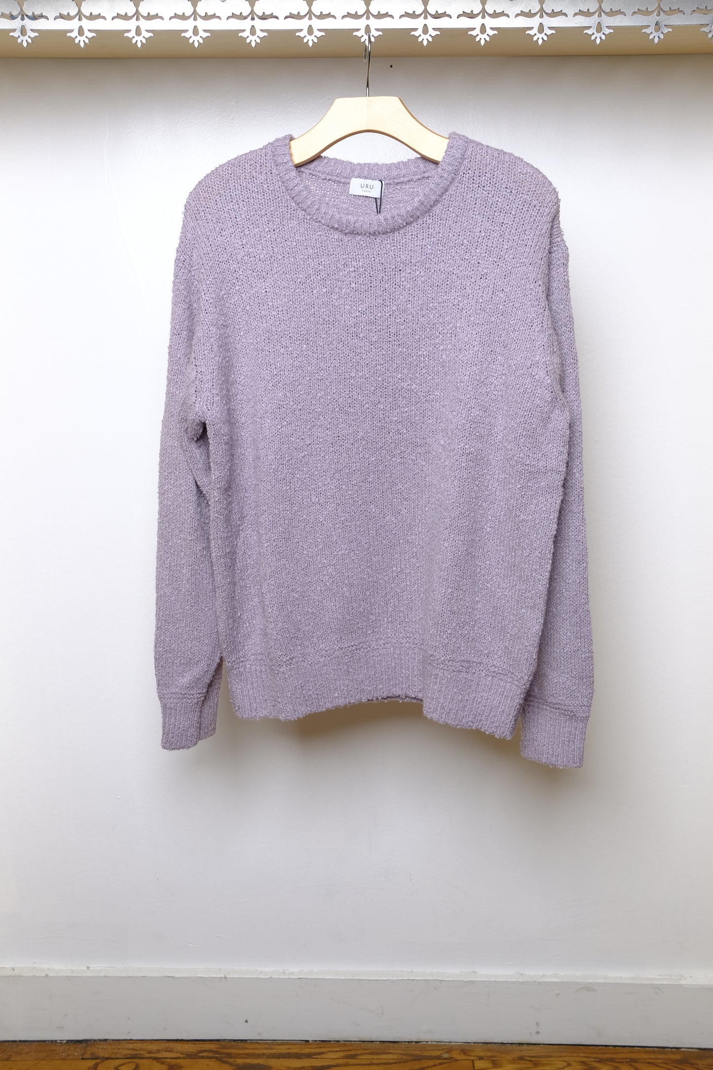 crew neck knit in lavender