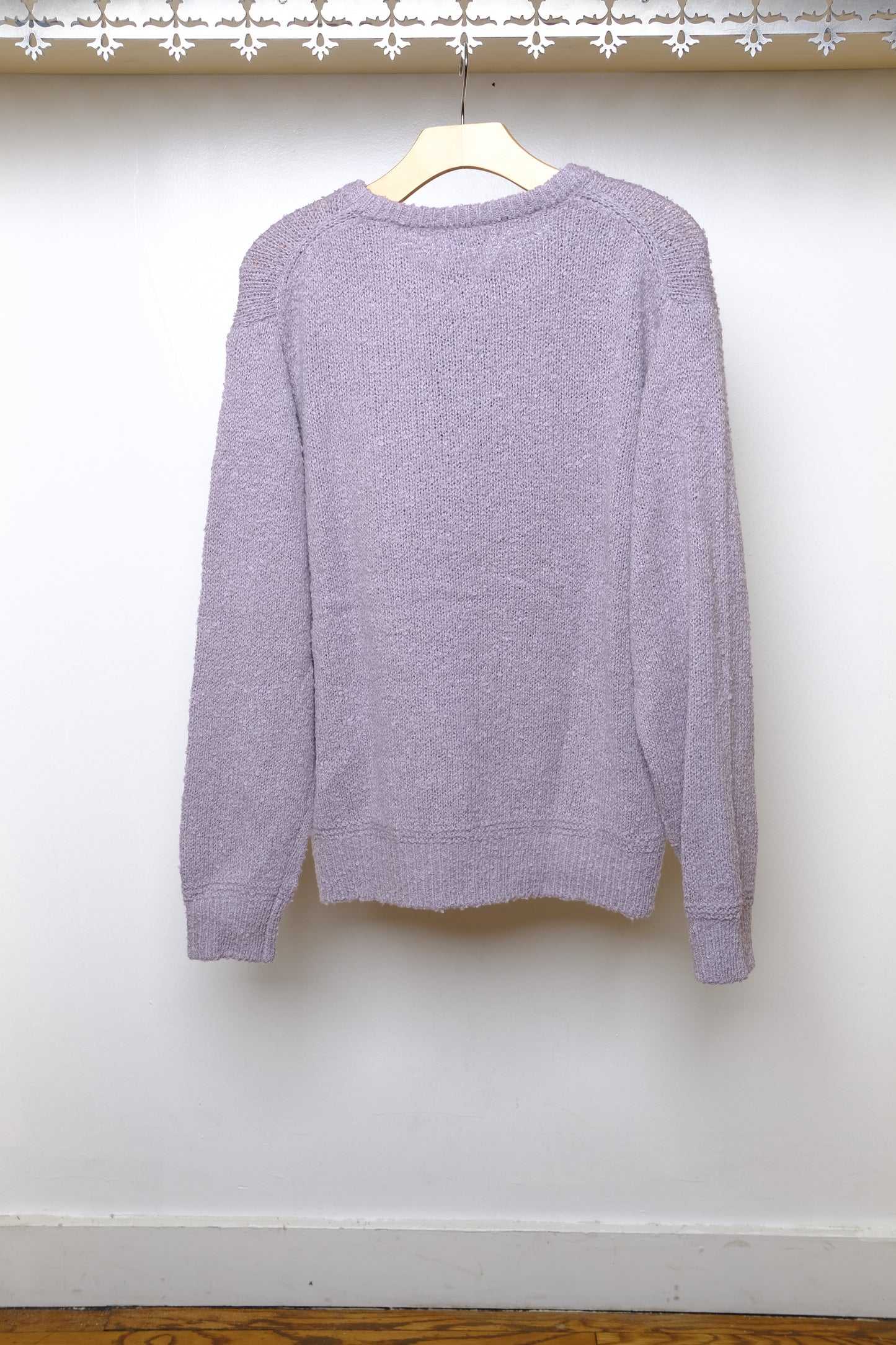 crew neck knit in lavender
