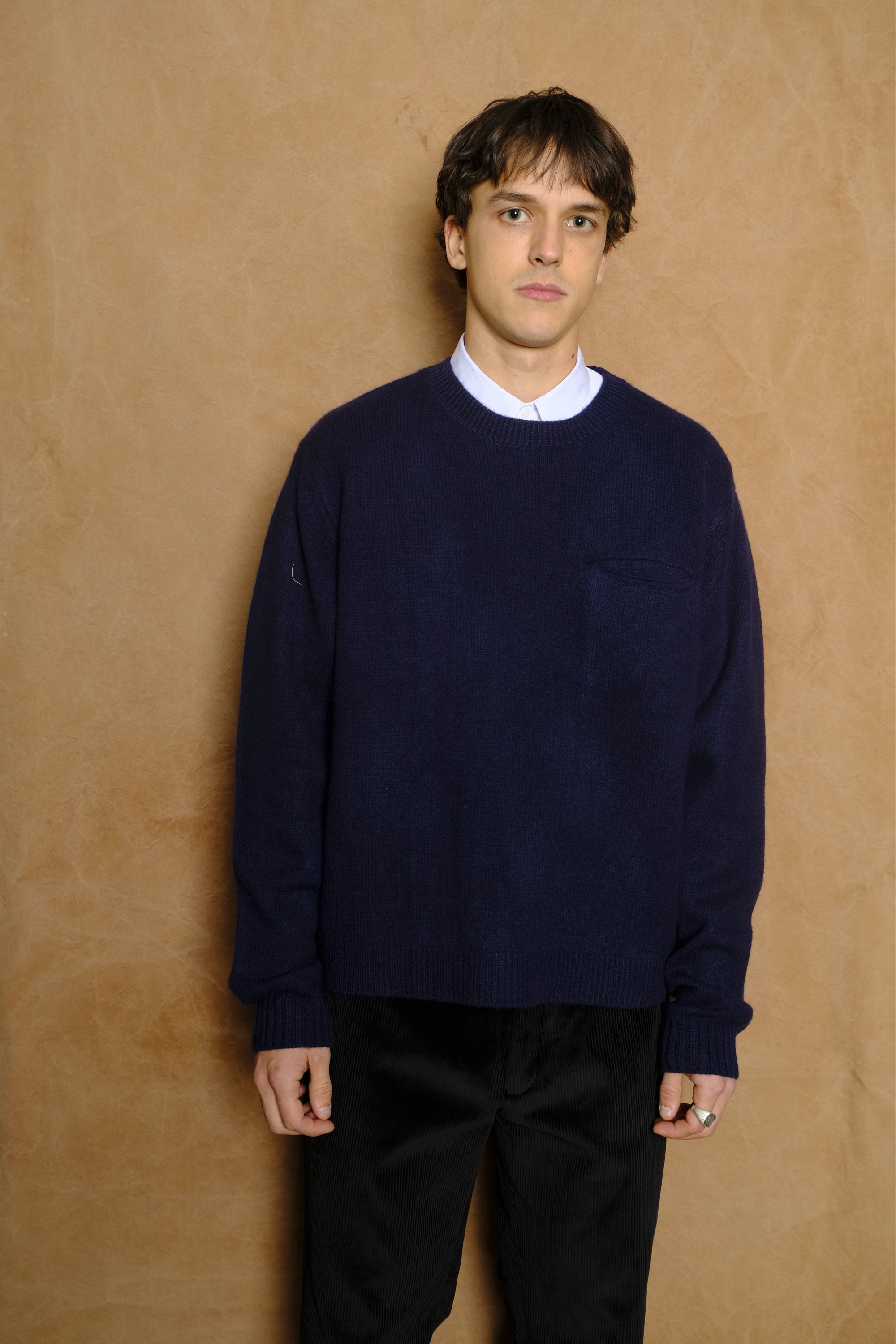 Cashmere Slit Pocket Crew in Midnight