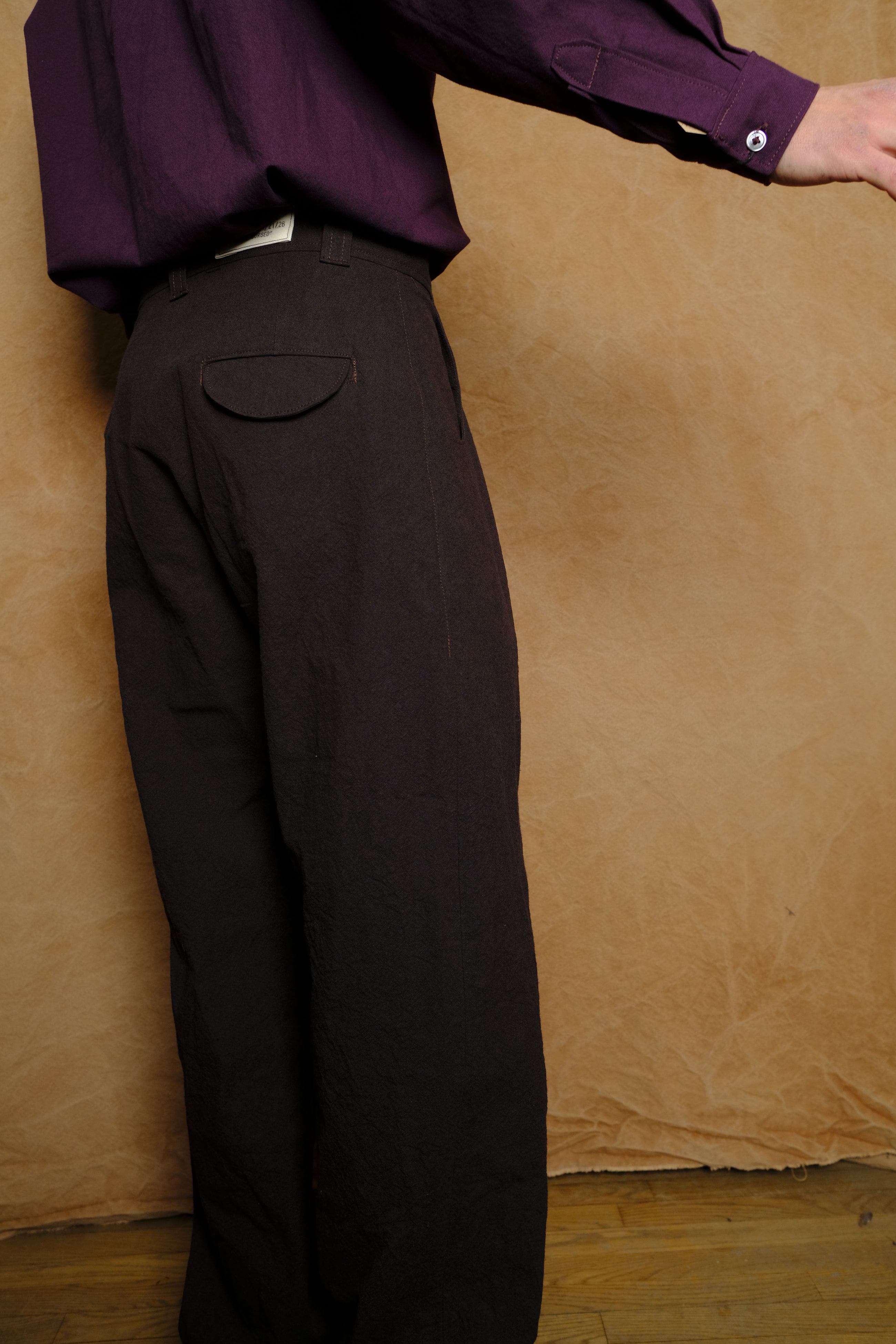 double pleated cotton & linen tumbled canvas trouser in brown