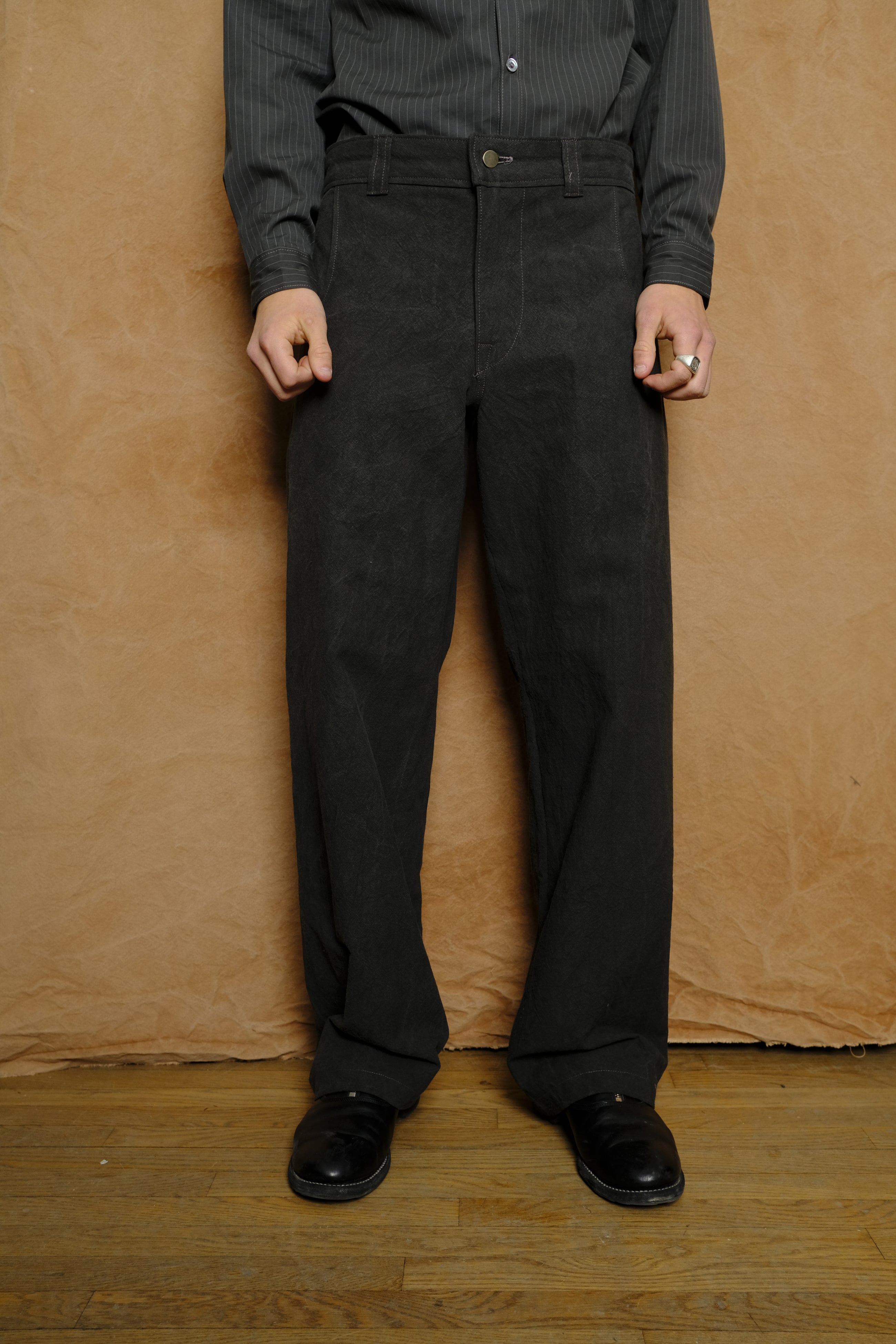 flat front trouser in cotton & linen ink dyed canvas