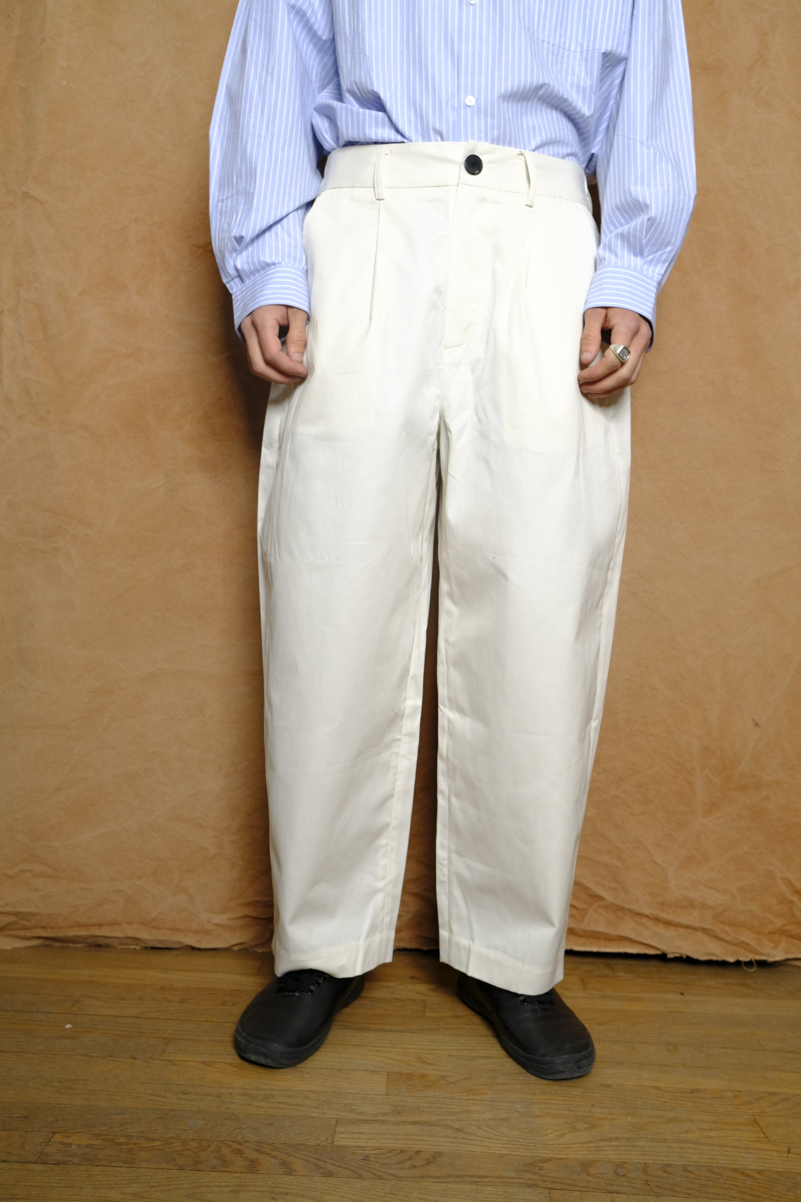 cotton gabardine trousers in white