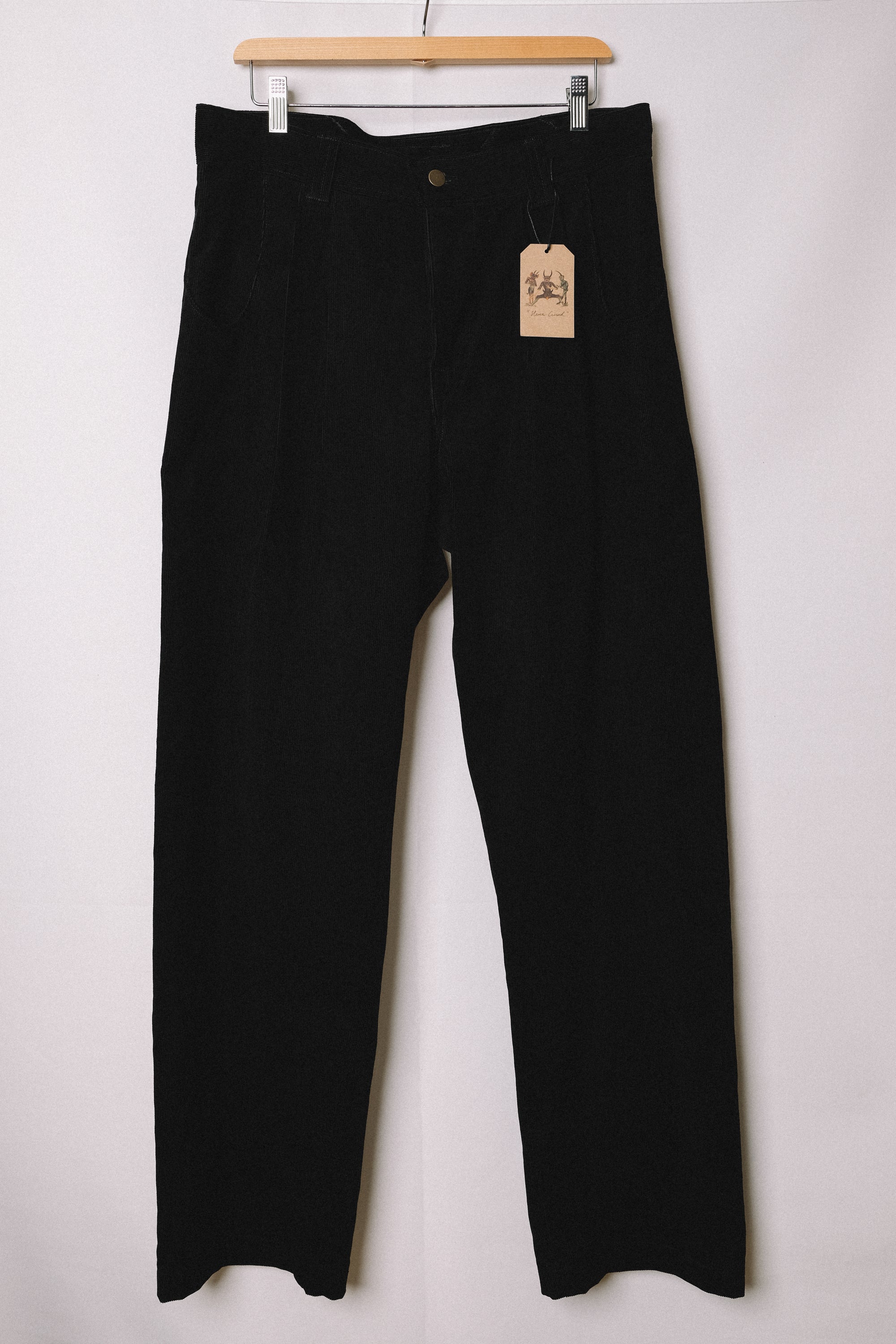 double pleat trouser in pima cotton corduroy