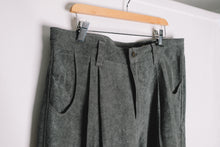 double pleat trouser in binchotan dyed linen/washi poplin
