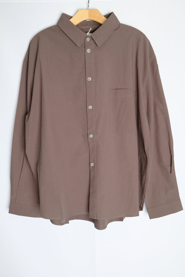 atlas shirt in charcoal