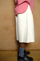 tuck wide shorts a in off white cotton