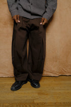 box pleat trouser in brown cotton drill