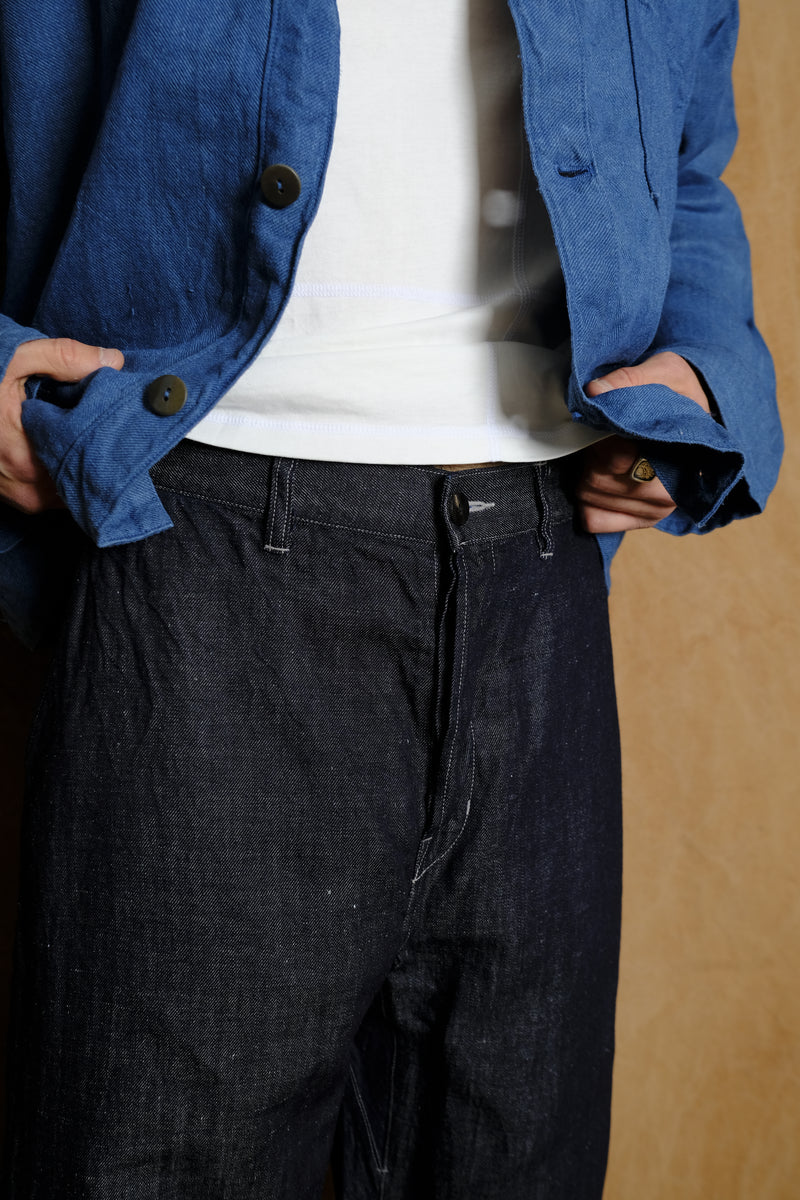 pt-133 in navy denim