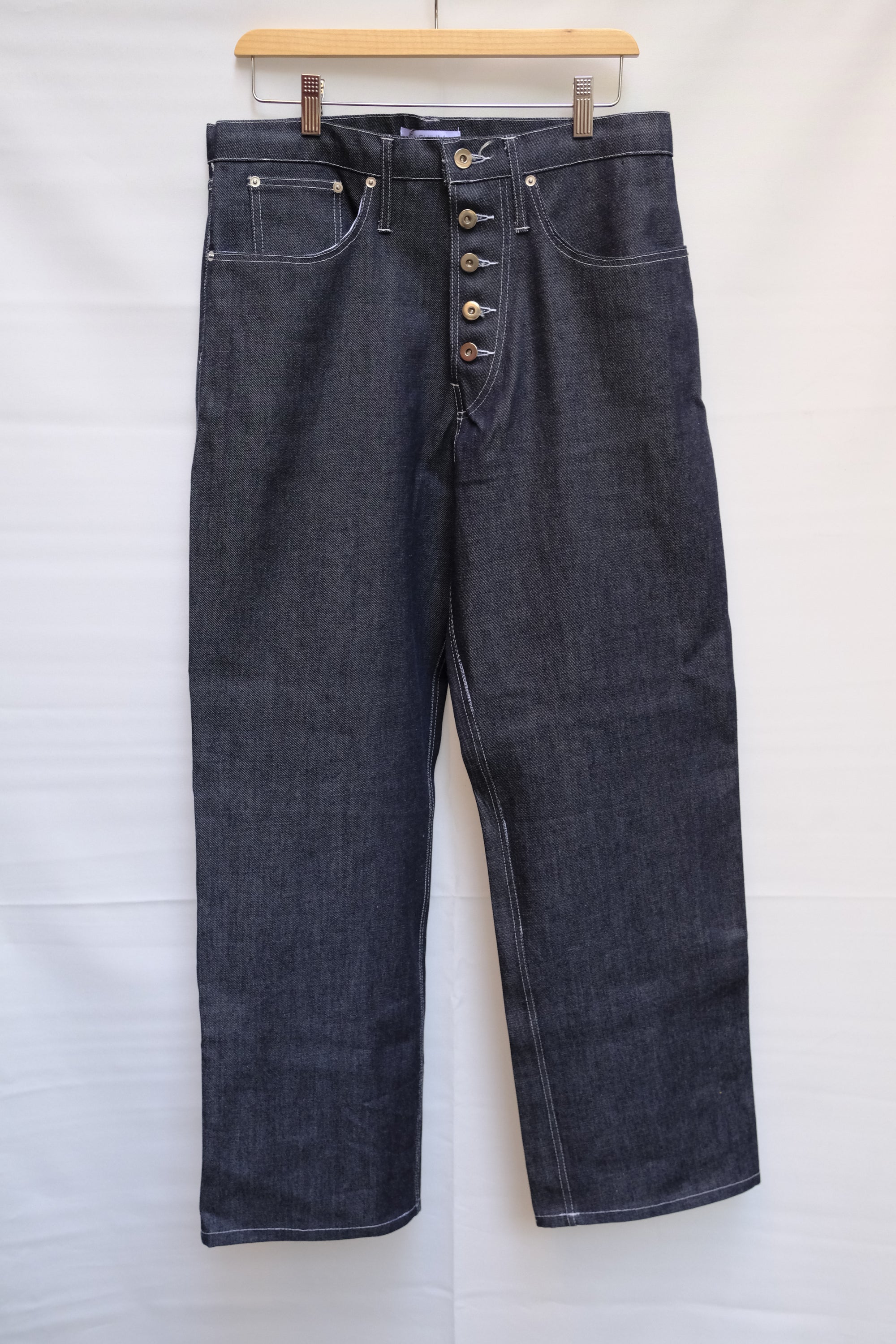 raw indigo curve denim