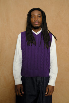 cable knit short vest in dark purple