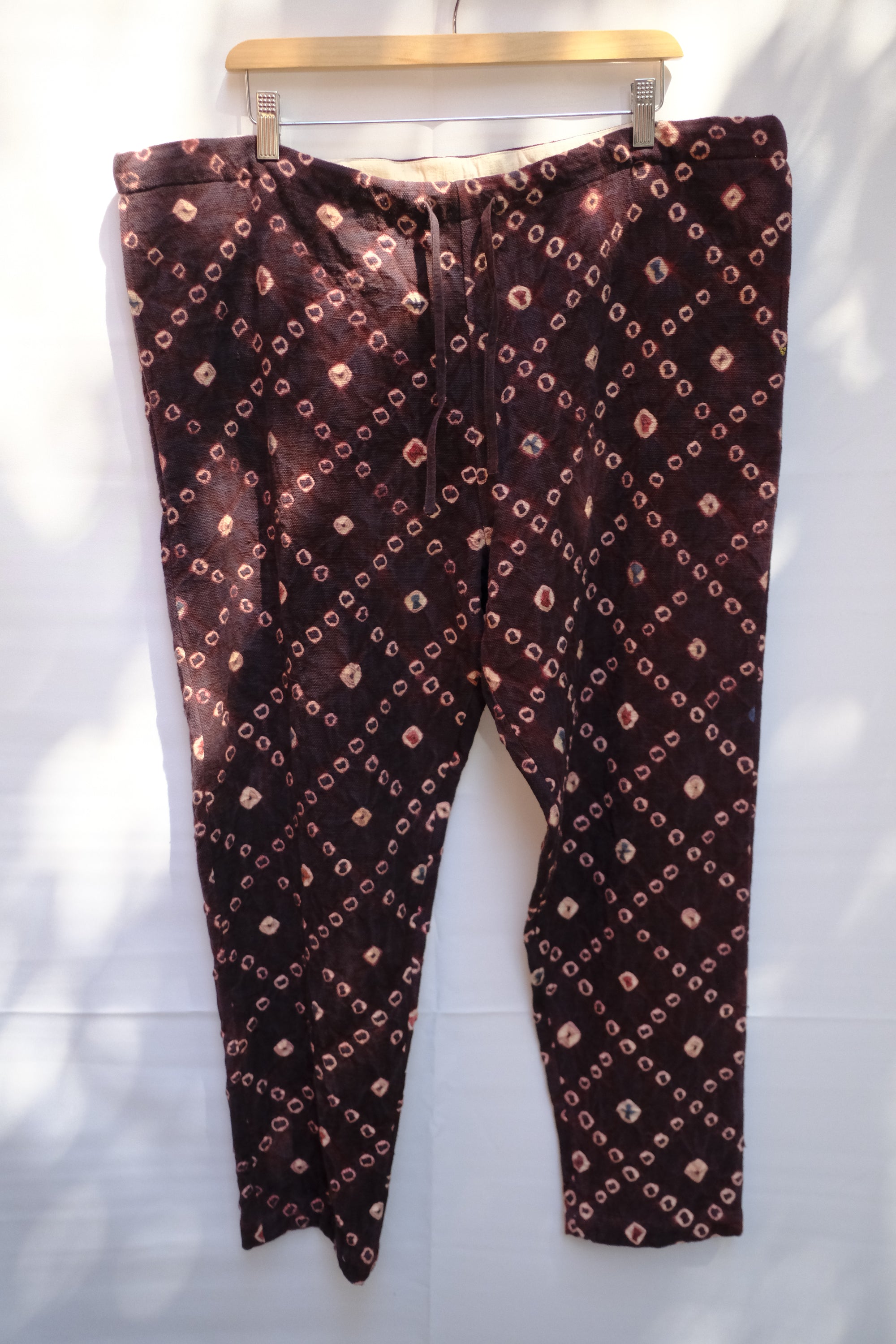 ungendered organic cotton drawstring trouser w multi color bandhini