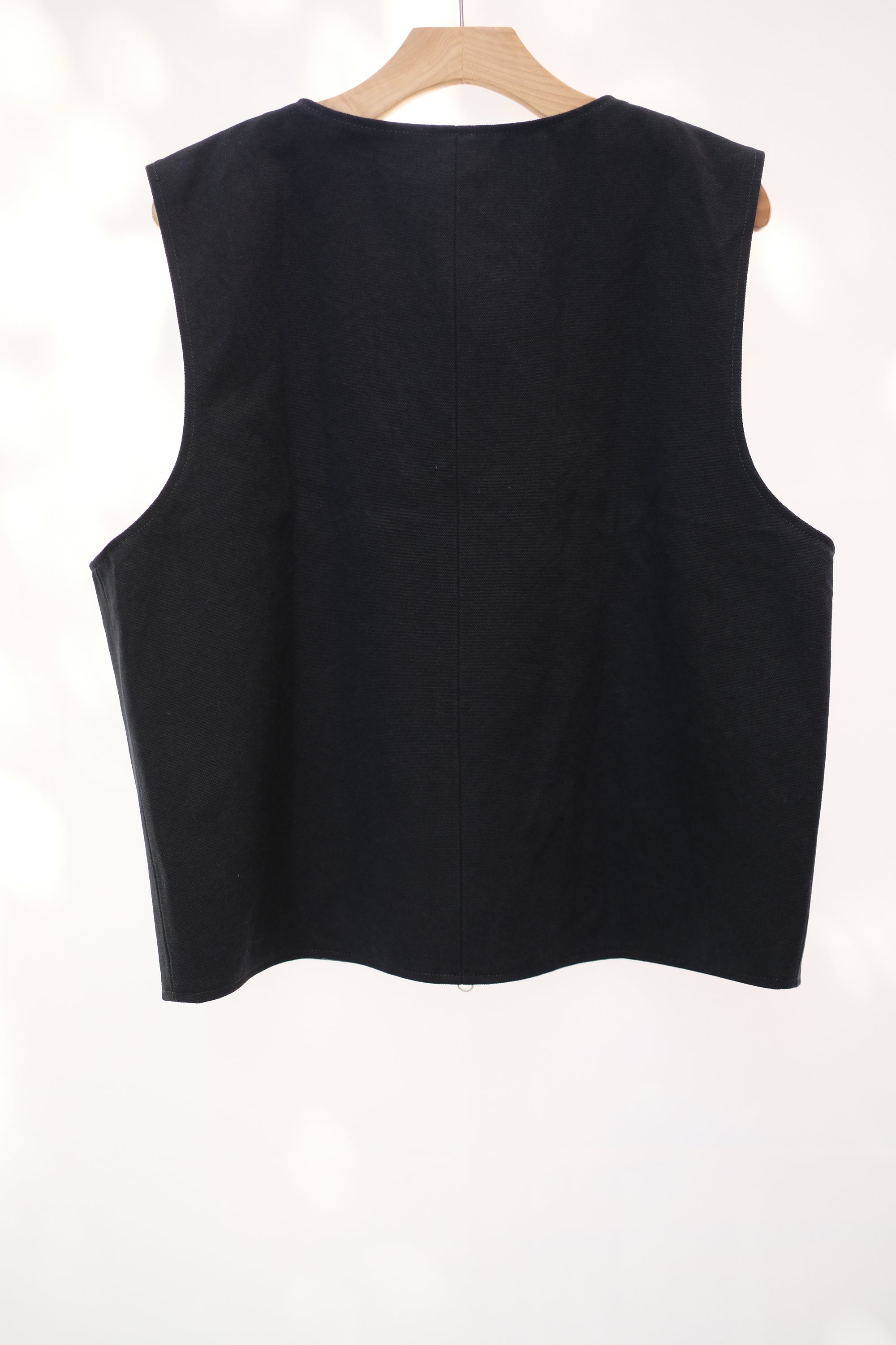 verrazzano vest in black