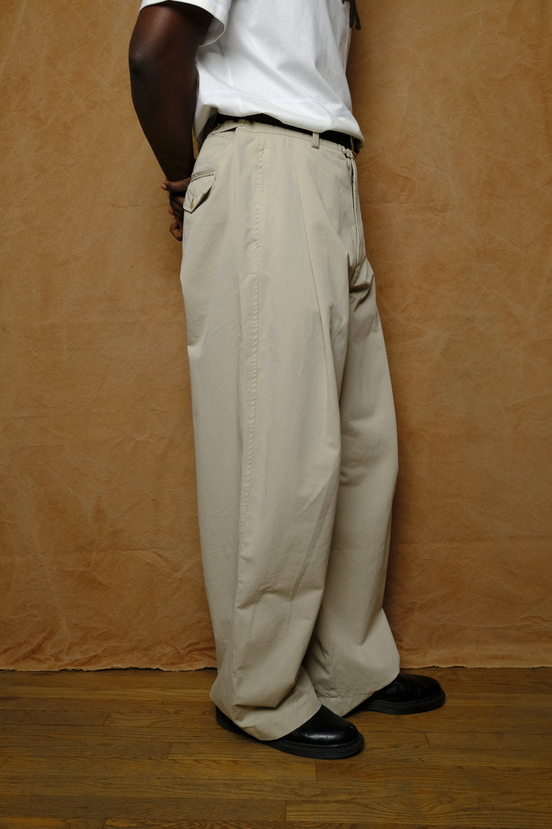 allen chino in pale khaki